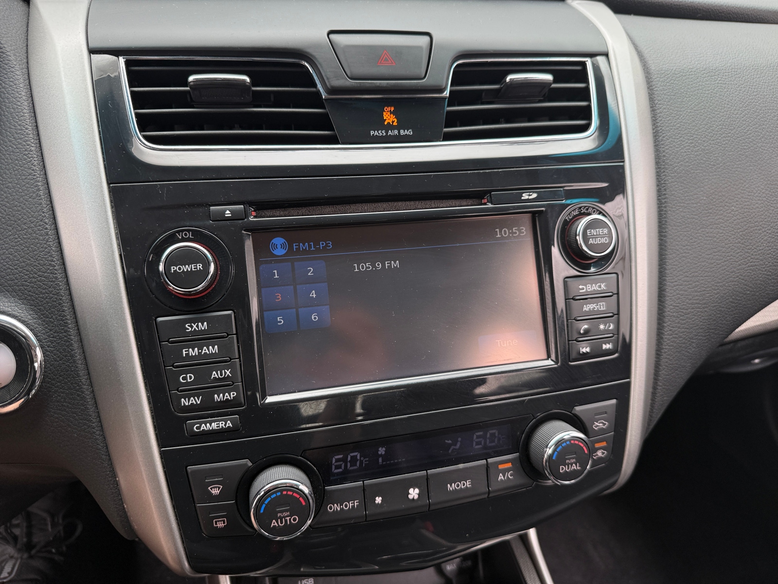 Thumbnail: 2015 Nissan Altima - 3