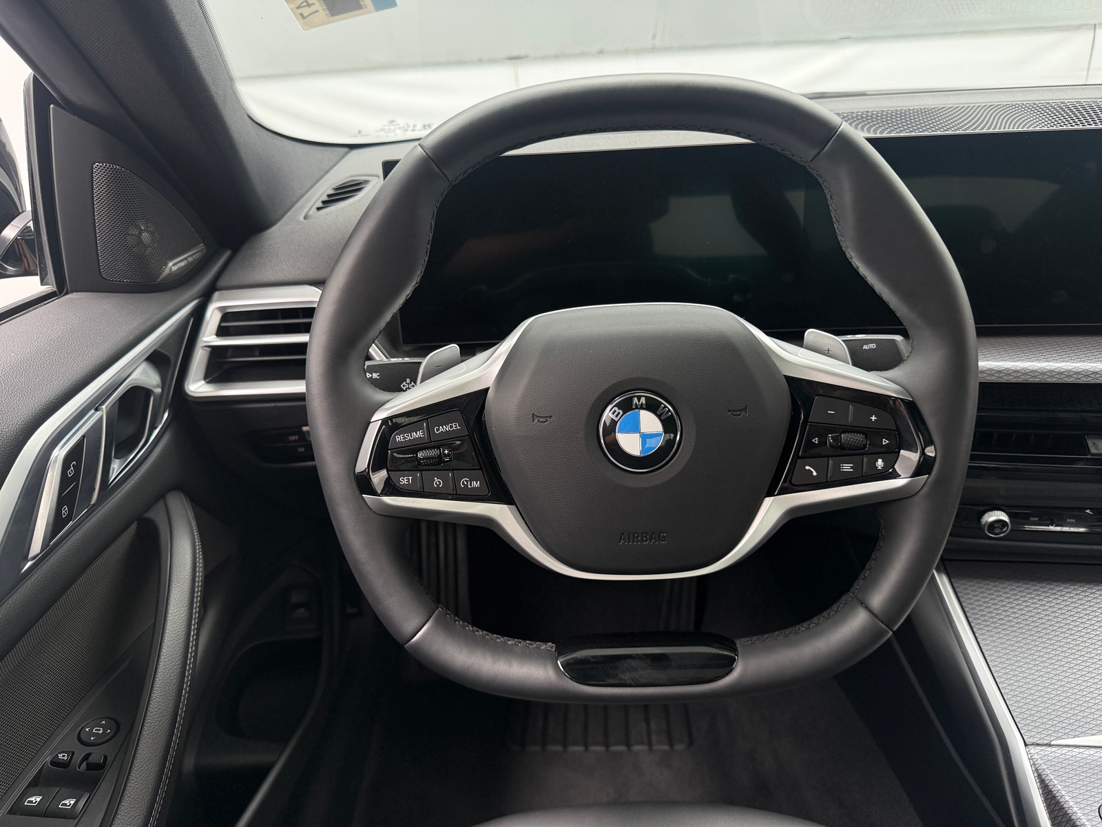 Thumbnail: 2026 BMW 4 Series - 4