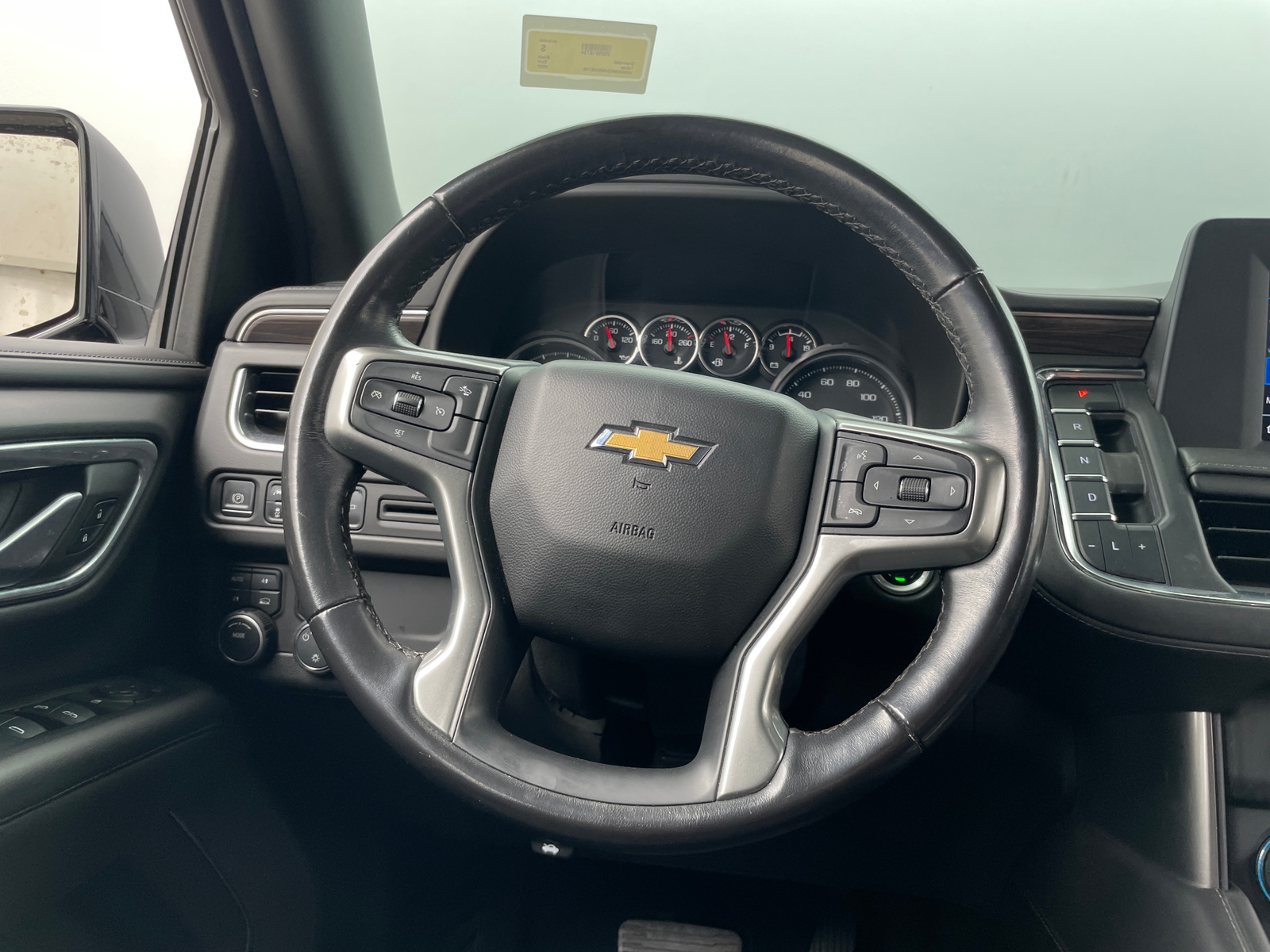 Thumbnail: 2022 Chevrolet Tahoe - 5