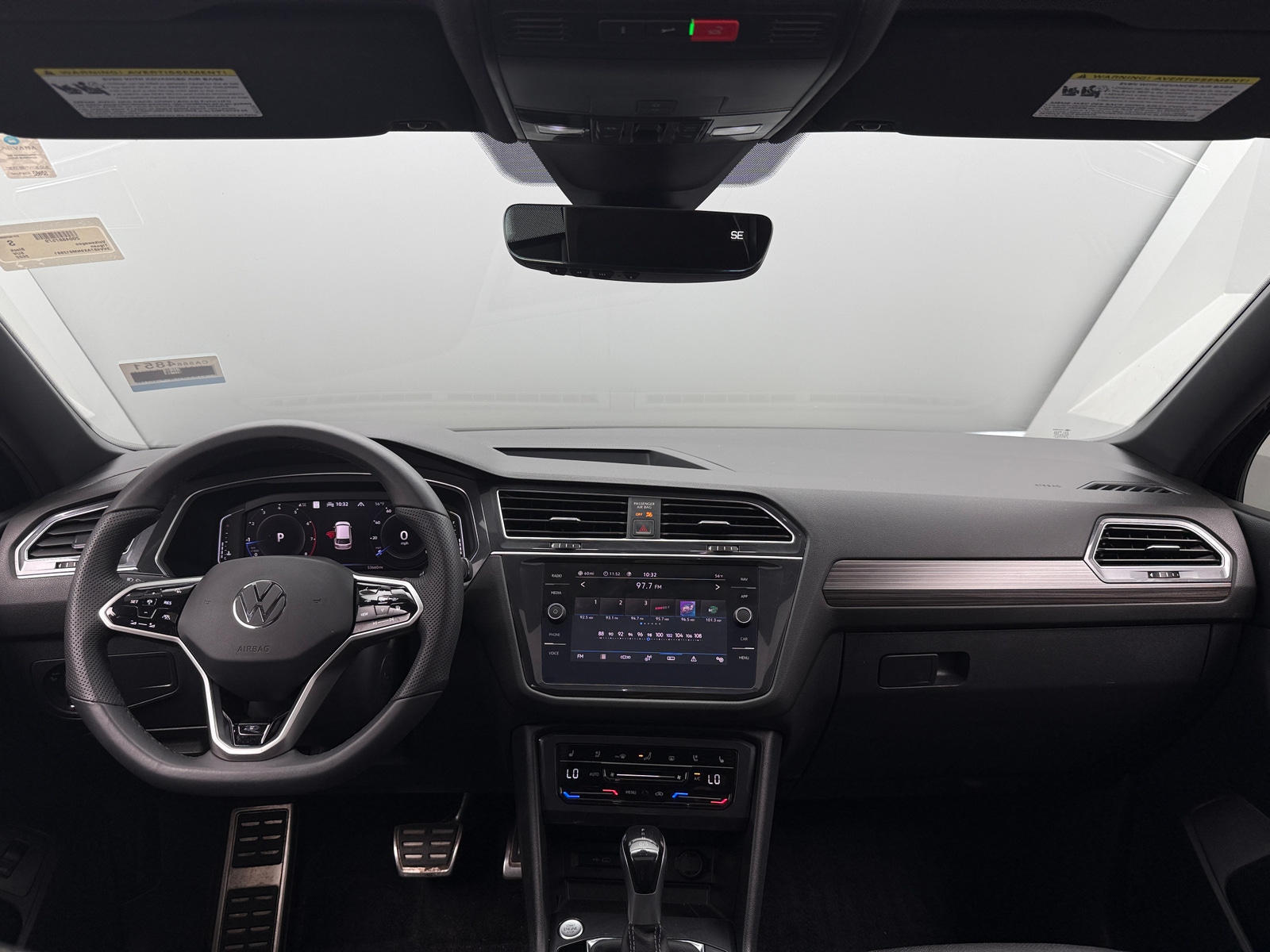 Thumbnail: 2022 Volkswagen Tiguan - 2