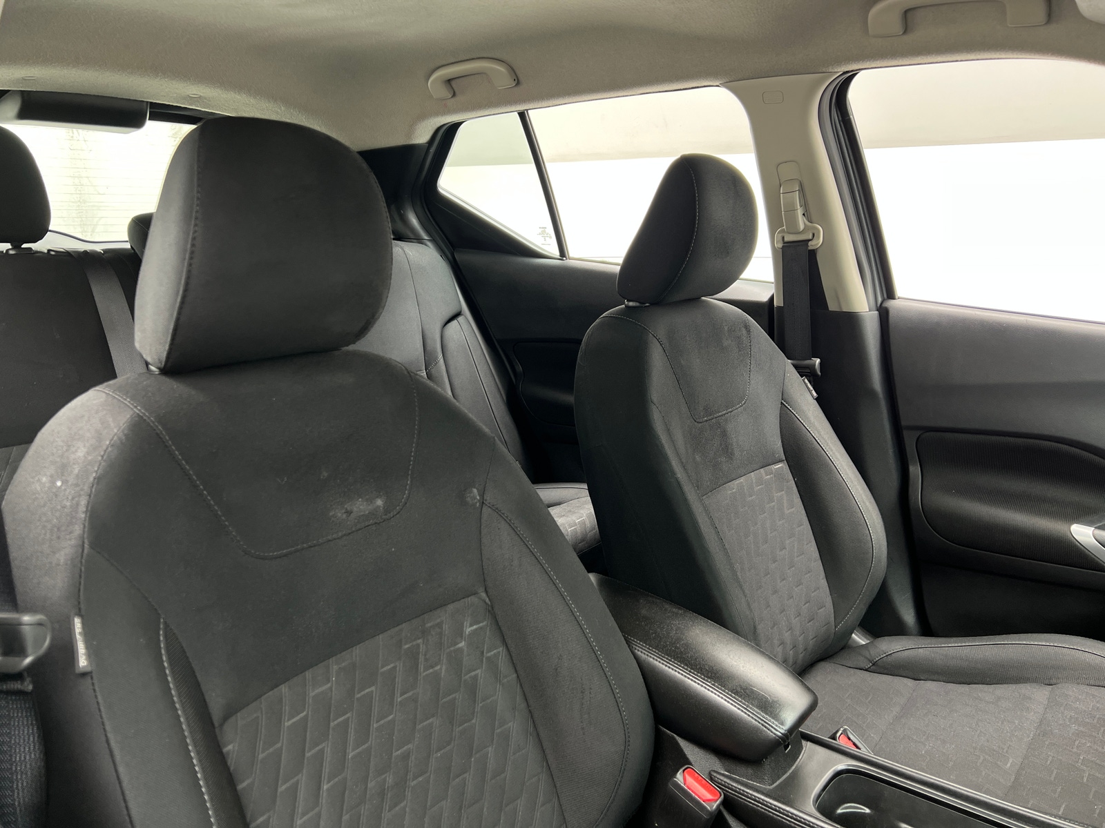 Thumbnail: 2024 Nissan Kicks - 2