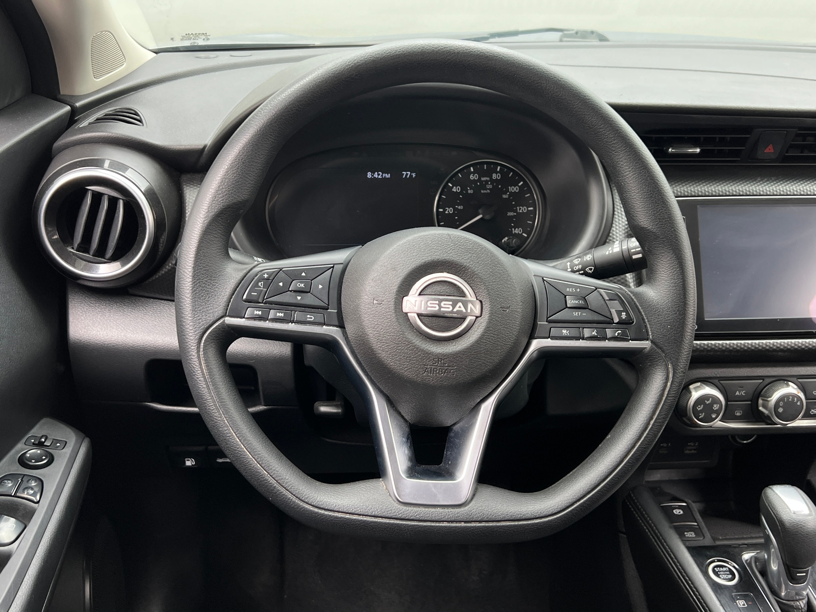 Thumbnail: 2024 Nissan Kicks - 5