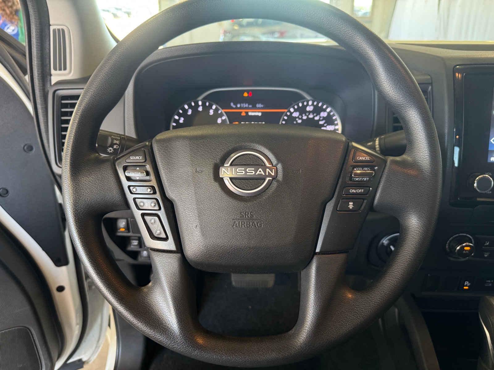 Thumbnail: 2023 Nissan Frontier - 5