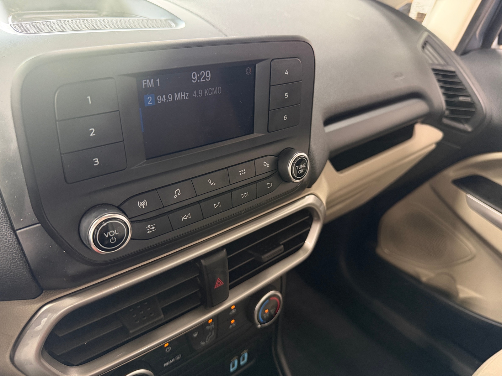 Thumbnail: 2019 Ford EcoSport - 4