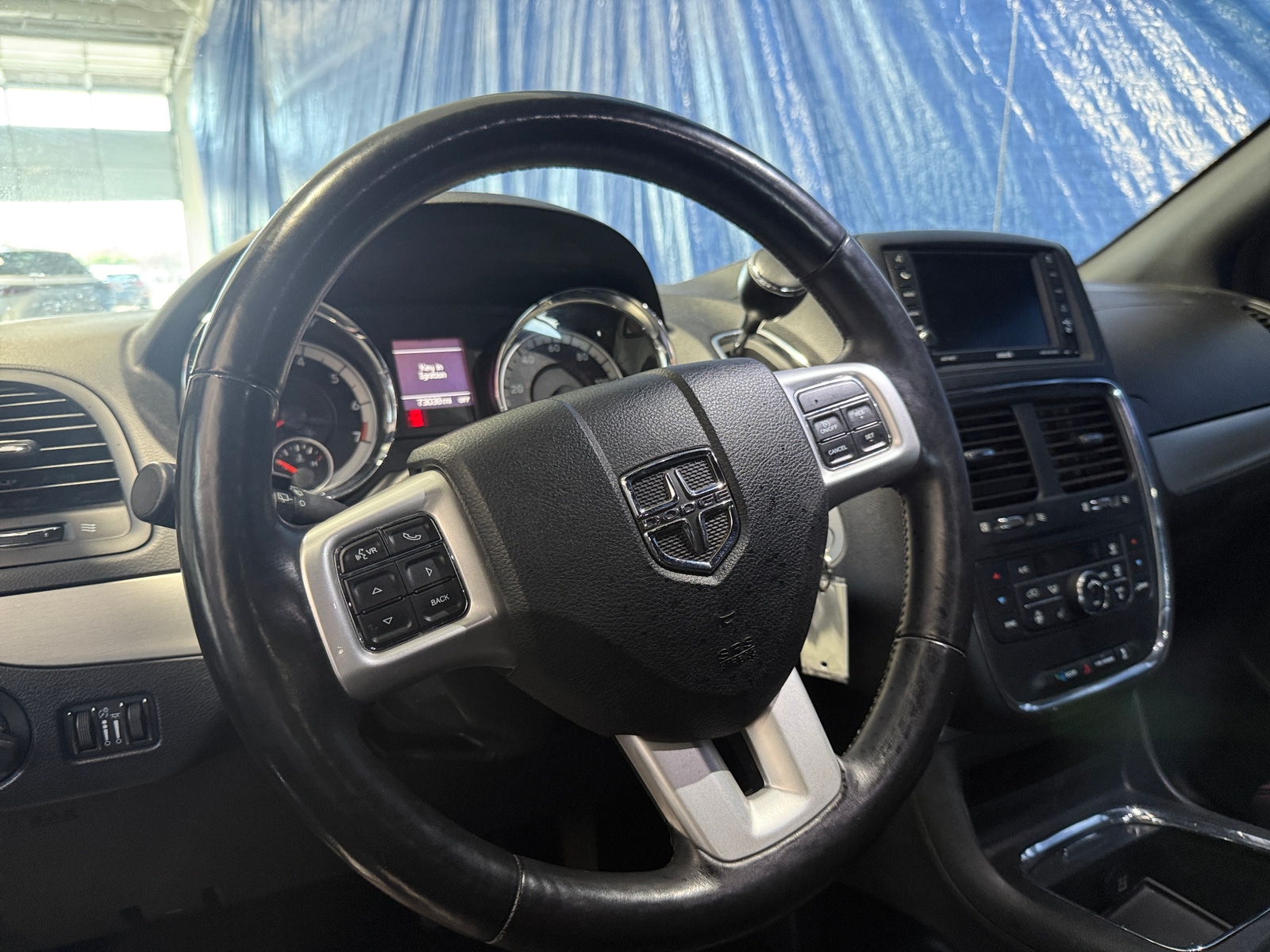 Thumbnail: 2019 Dodge Grand Caravan - 4