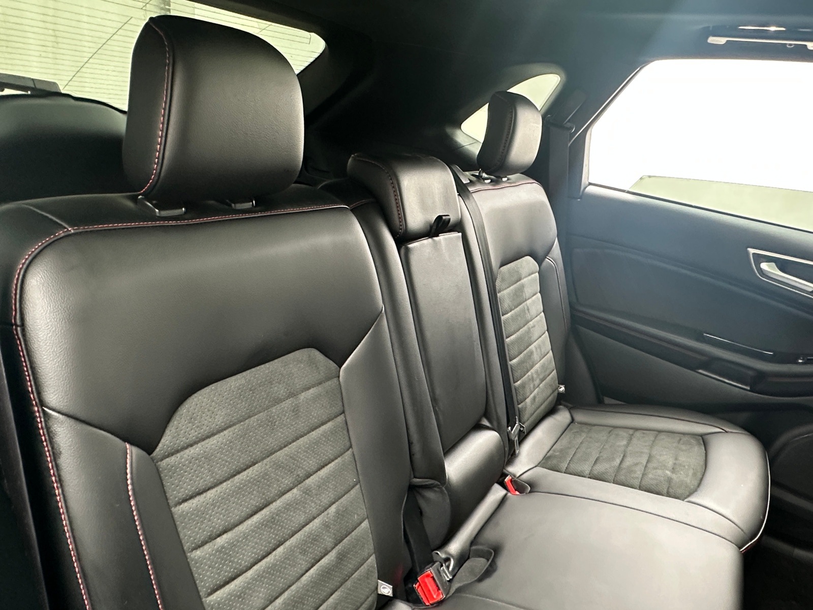Thumbnail: 2020 Ford Edge - 5