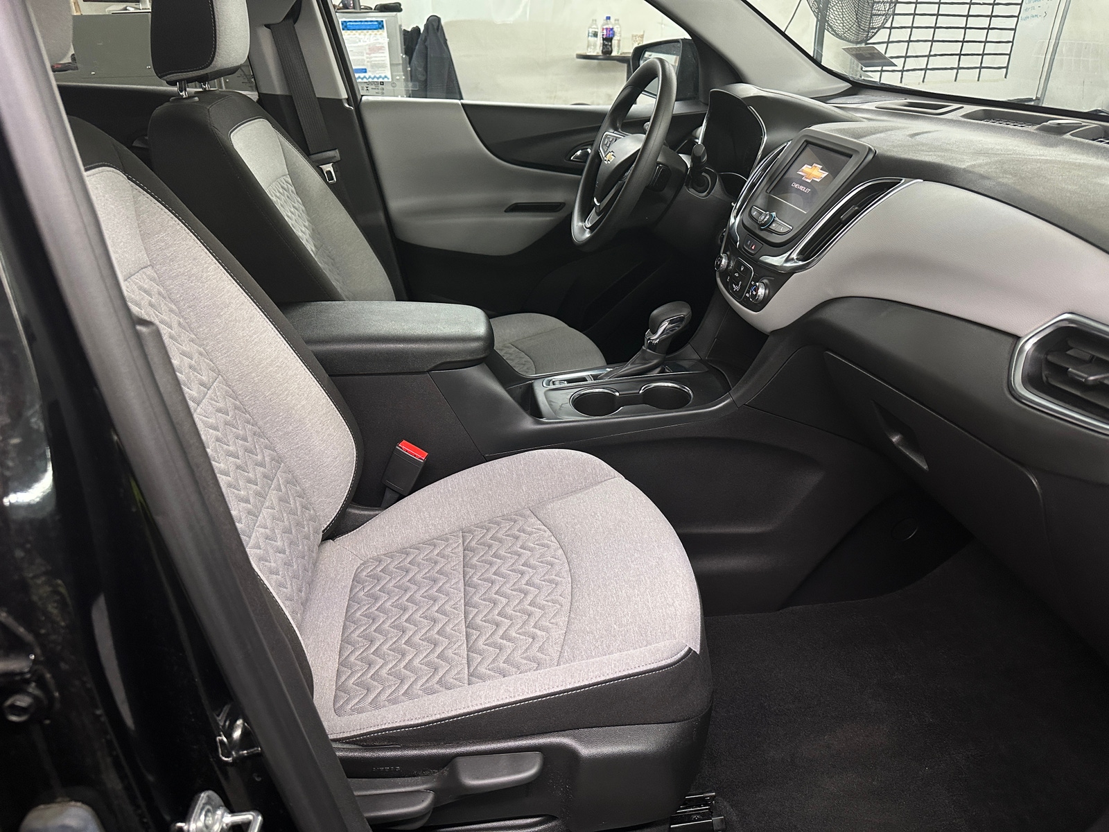 Thumbnail: 2024 Chevrolet Equinox - 2