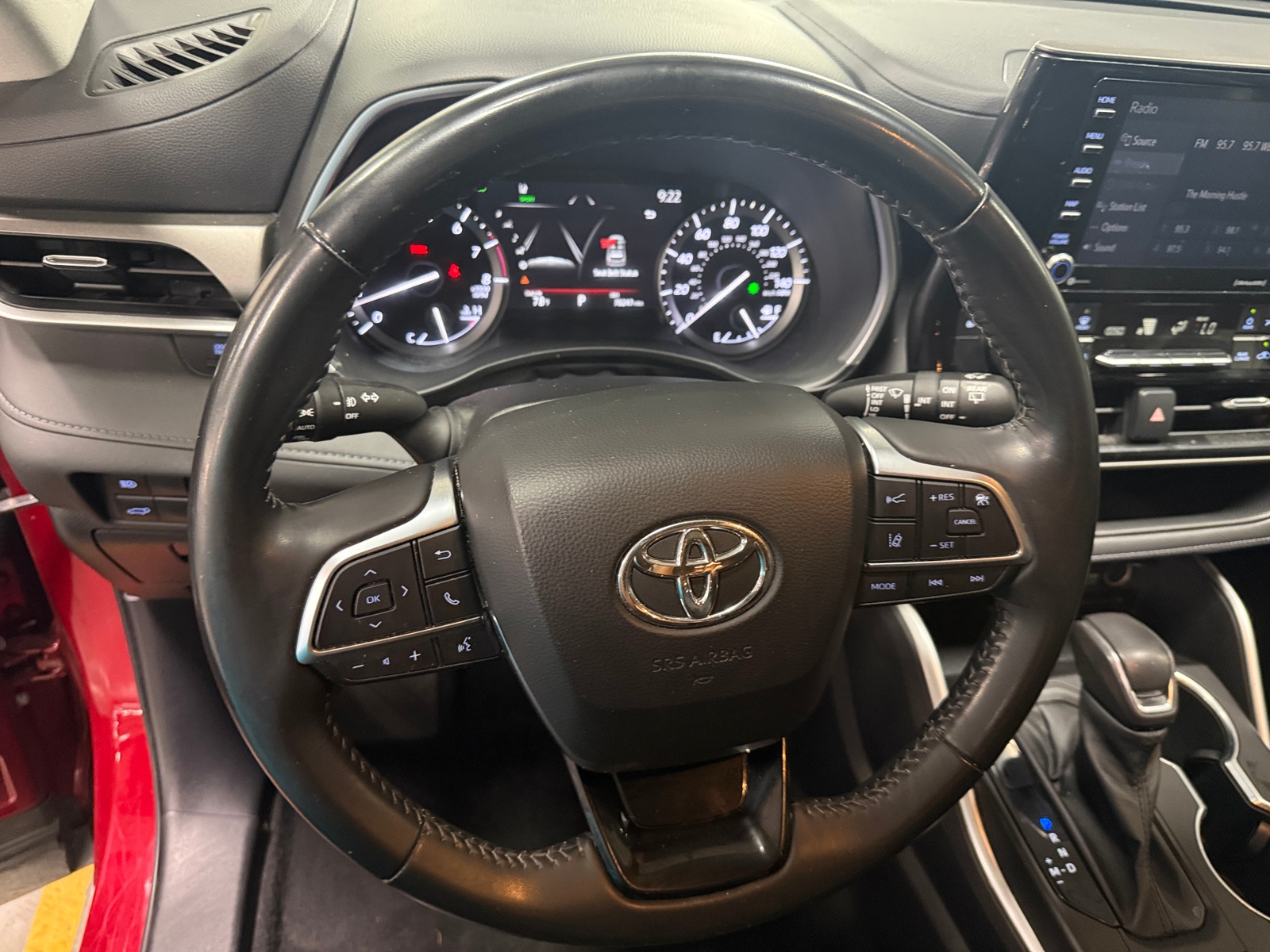 Thumbnail: 2021 Toyota Highlander - 4