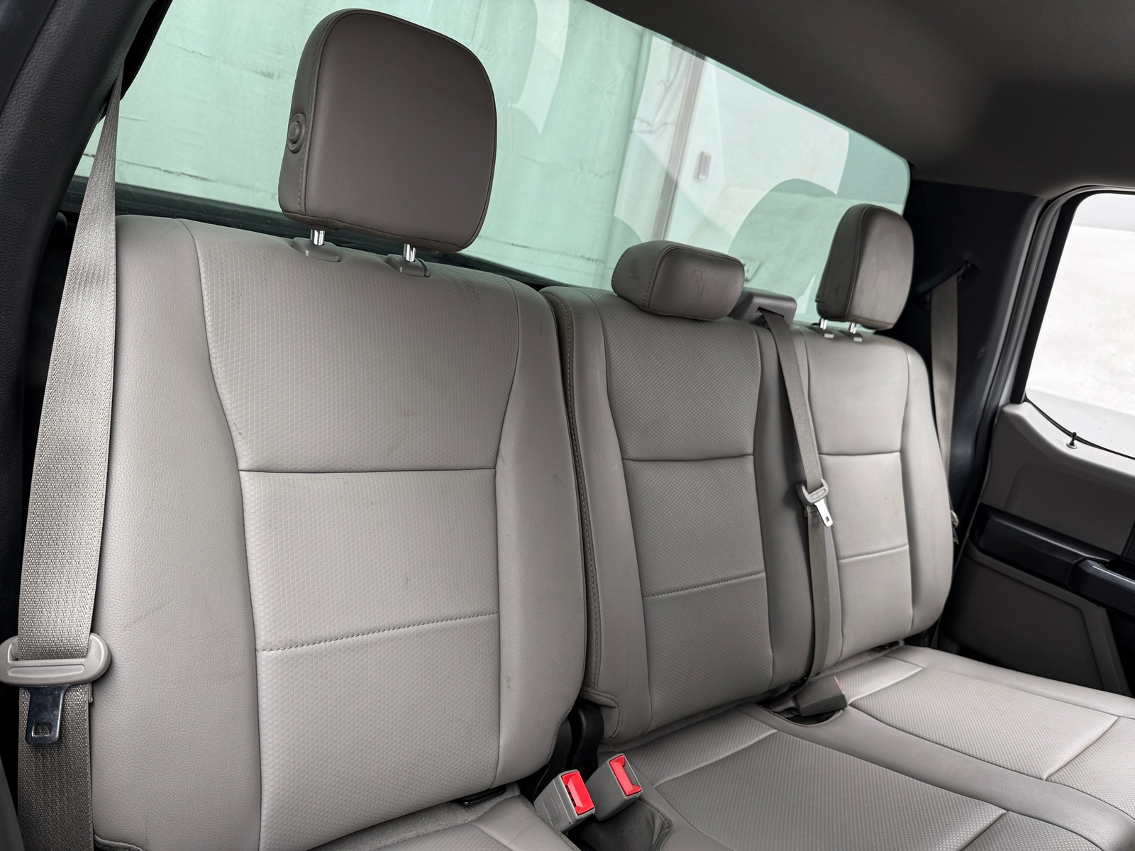 Thumbnail: 2019 Ford Econoline - 6