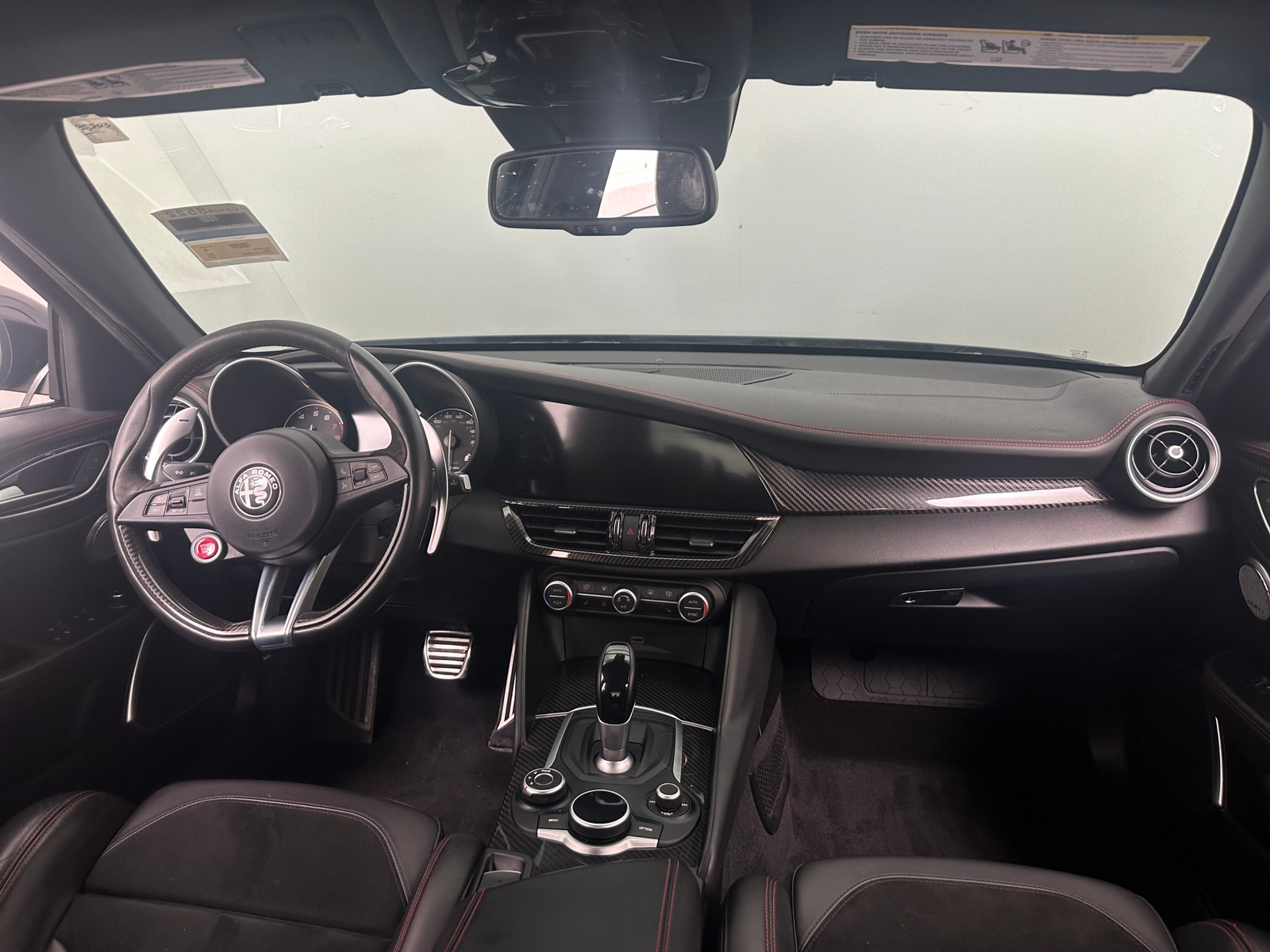 Thumbnail: 2018 Alfa Romeo Giulia - 2