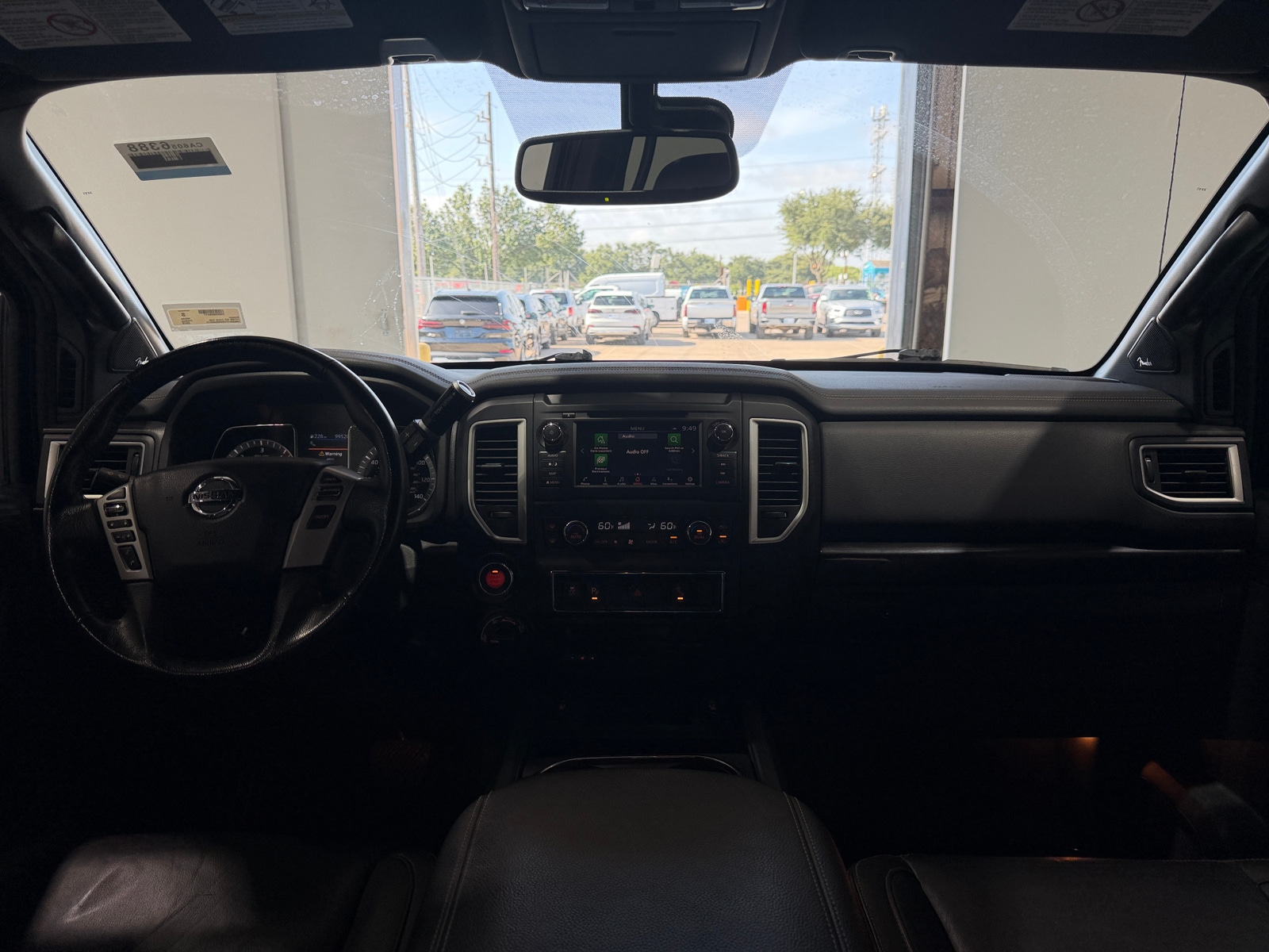 Thumbnail: 2019 Nissan Titan - 2