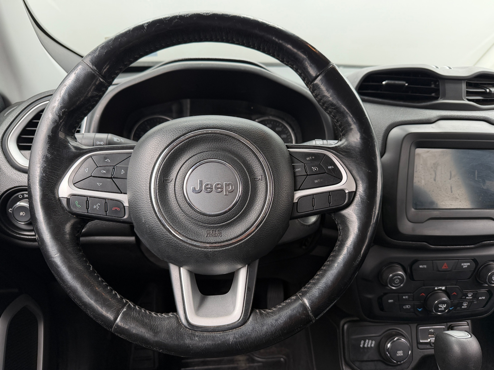 Thumbnail: 2018 Jeep Renegade - 5