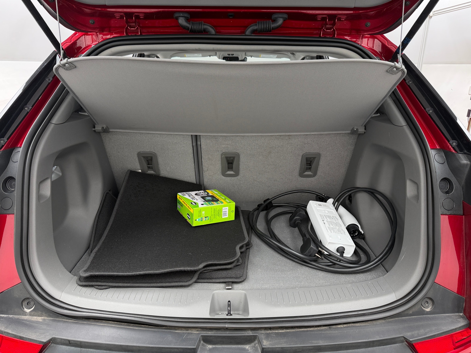 Thumbnail: 2023 Chevrolet Bolt EUV - 6