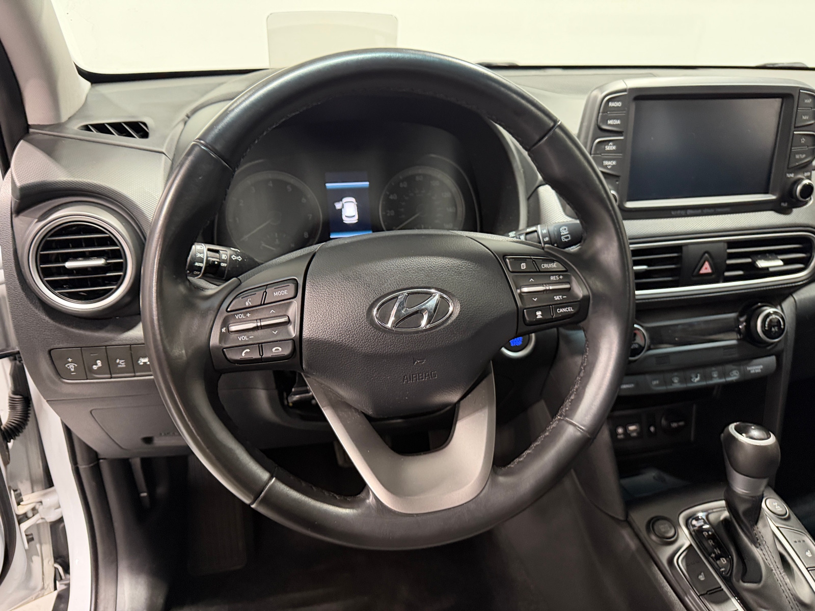 Thumbnail: 2020 Hyundai Kona - 4