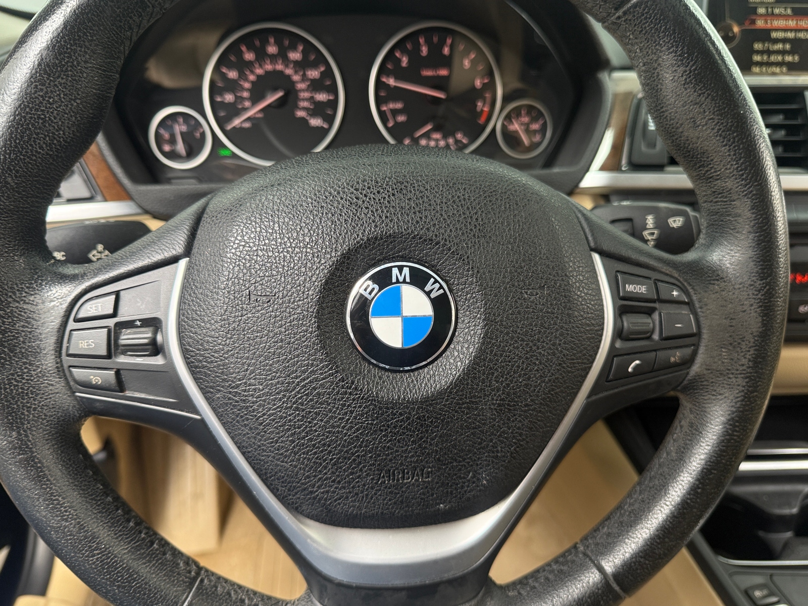 Thumbnail: 2015 BMW 3 Series - 4