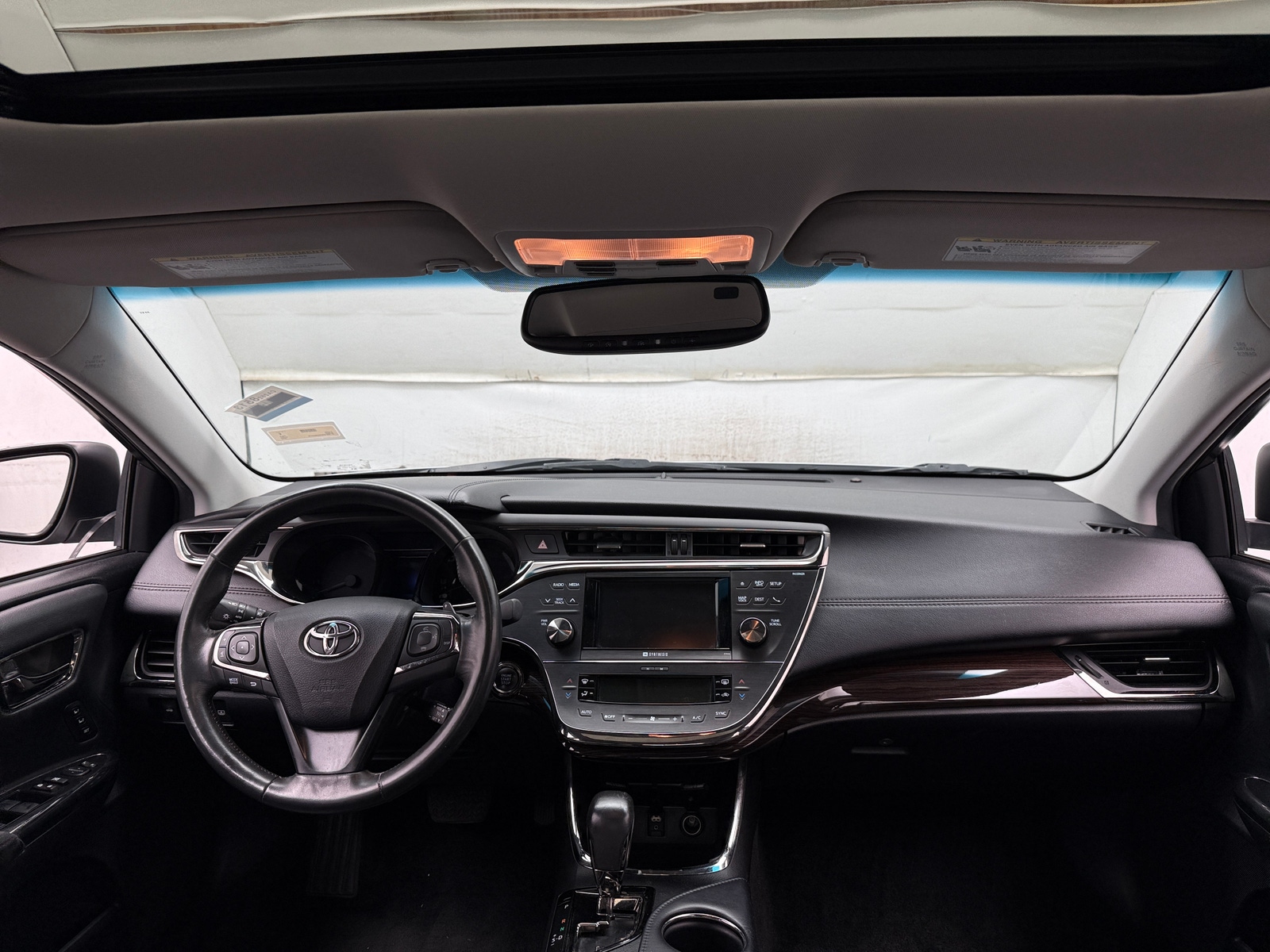 Thumbnail: 2013 Toyota Avalon - 3