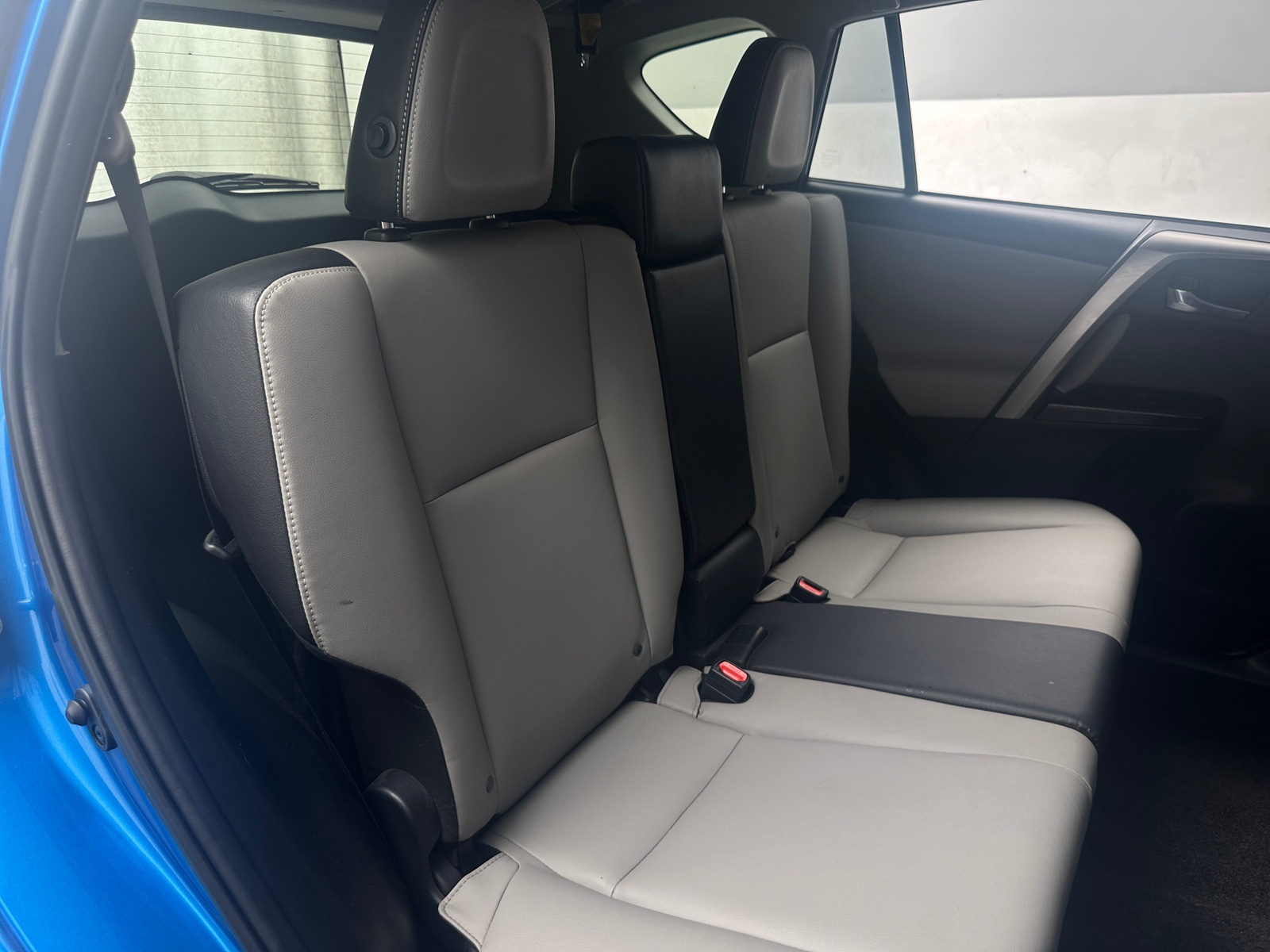 Thumbnail: 2018 Toyota RAV4 - 5