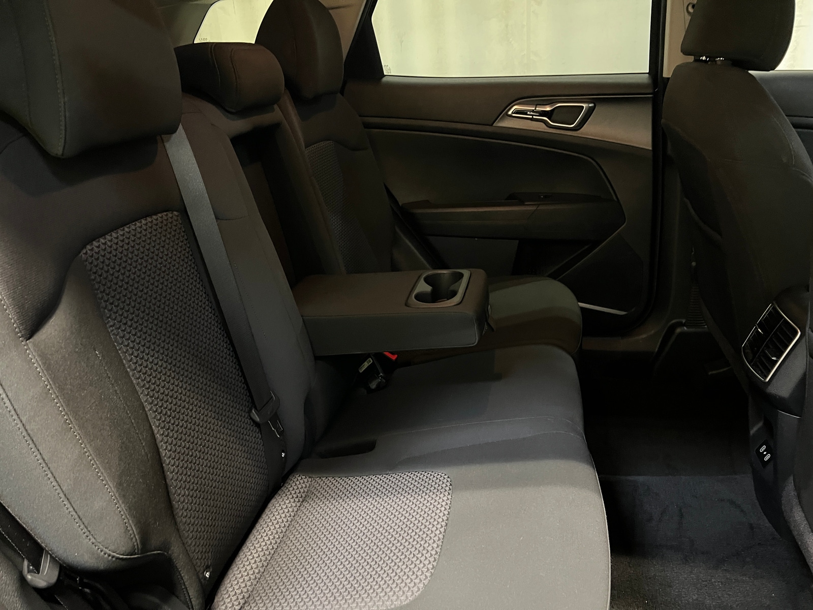 Thumbnail: 2026 Kia Sportage - 6