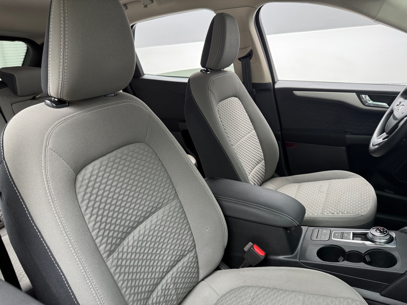 Thumbnail: 2020 Ford Escape - 2