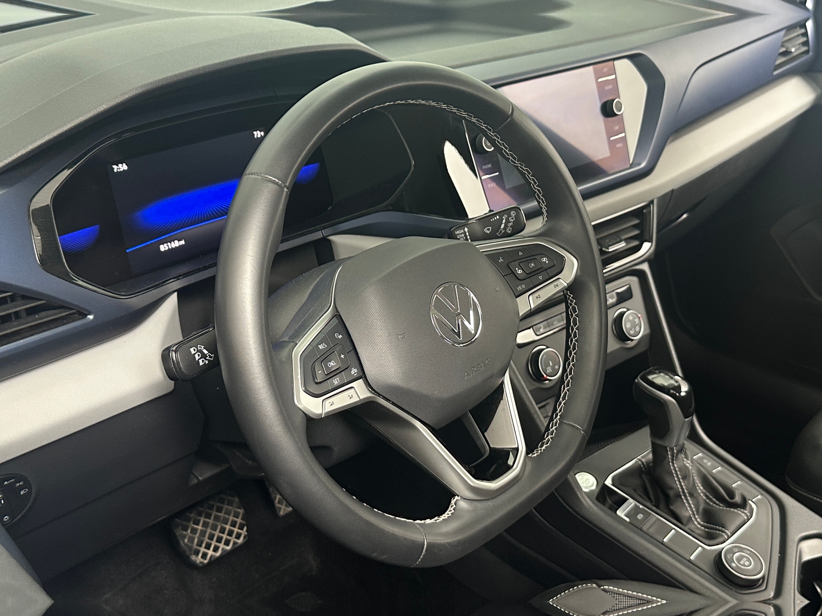 Thumbnail: 2022 Volkswagen Taos - 5
