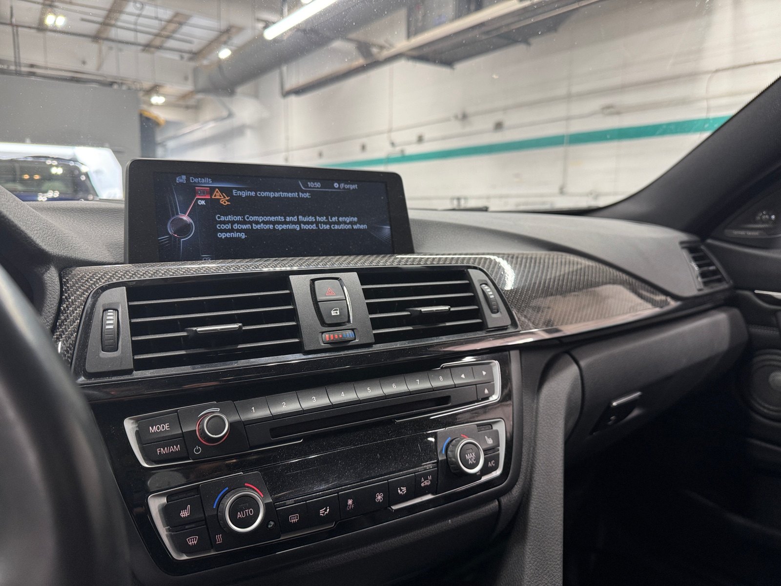 Thumbnail: 2015 BMW M4 - 2