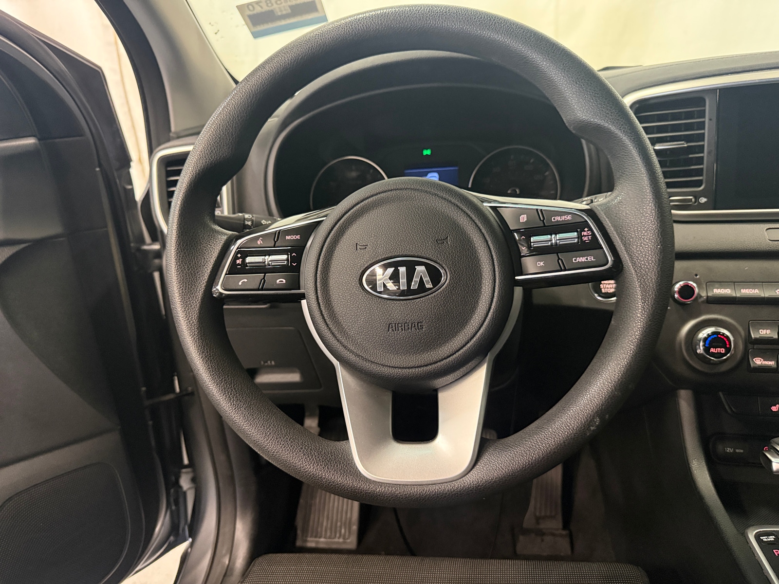Thumbnail: 2022 Kia Sportage - 5