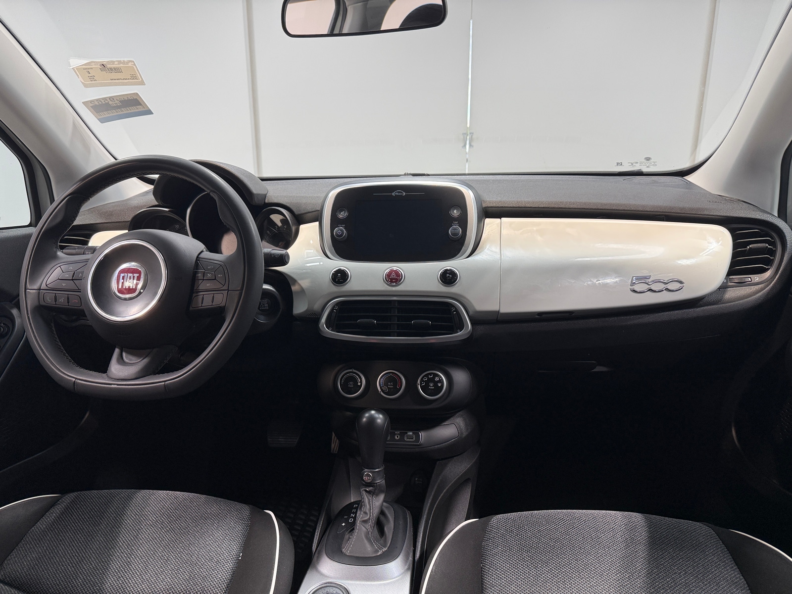 Thumbnail: 2018 Fiat 500X - 3