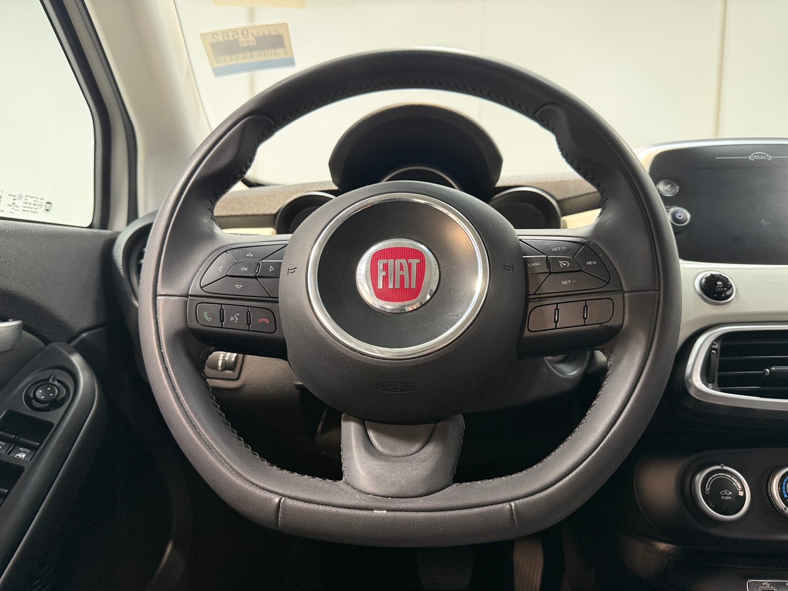 Thumbnail: 2018 Fiat 500X - 5