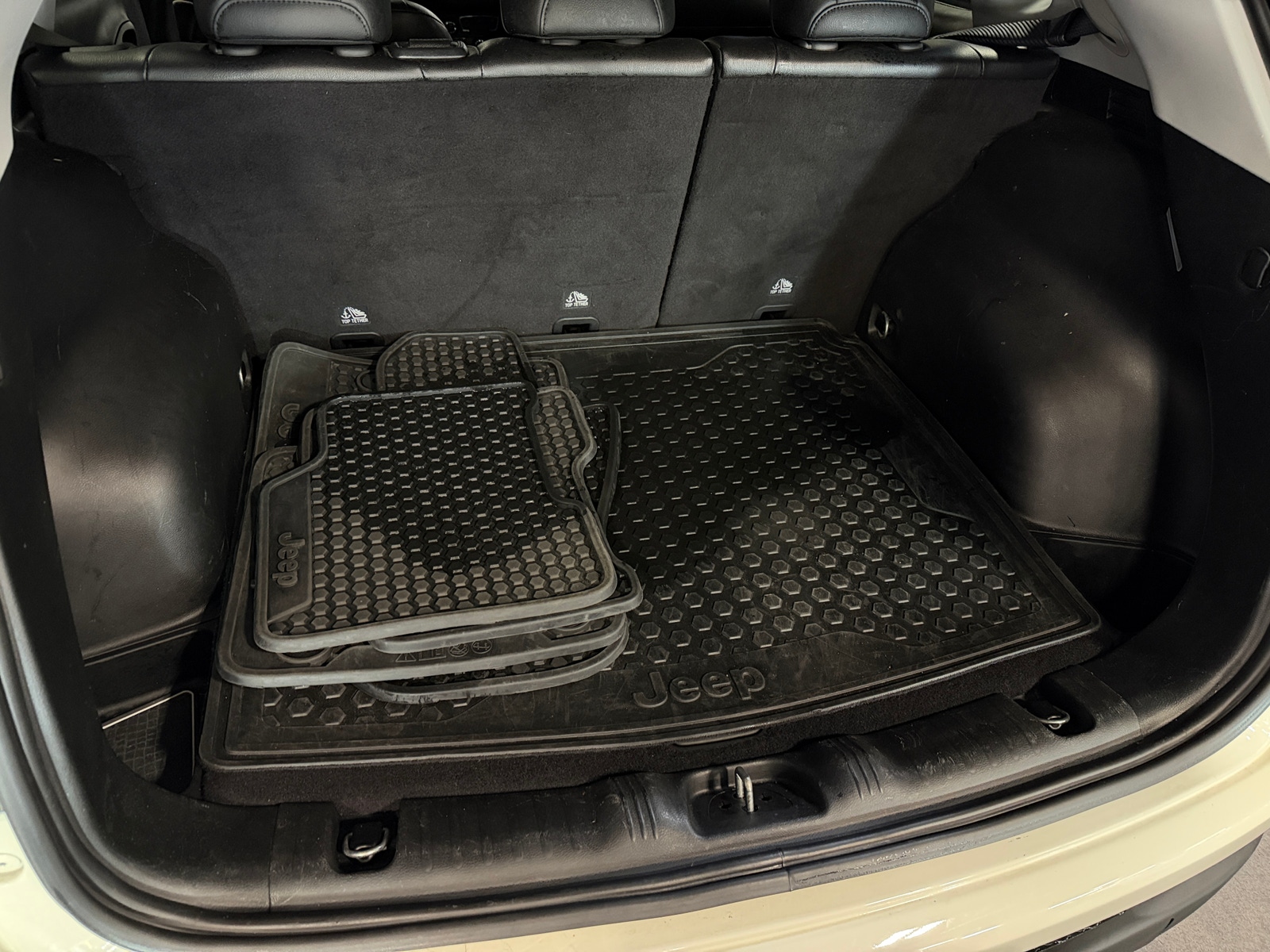 Thumbnail: 2021 Jeep Compass - 7