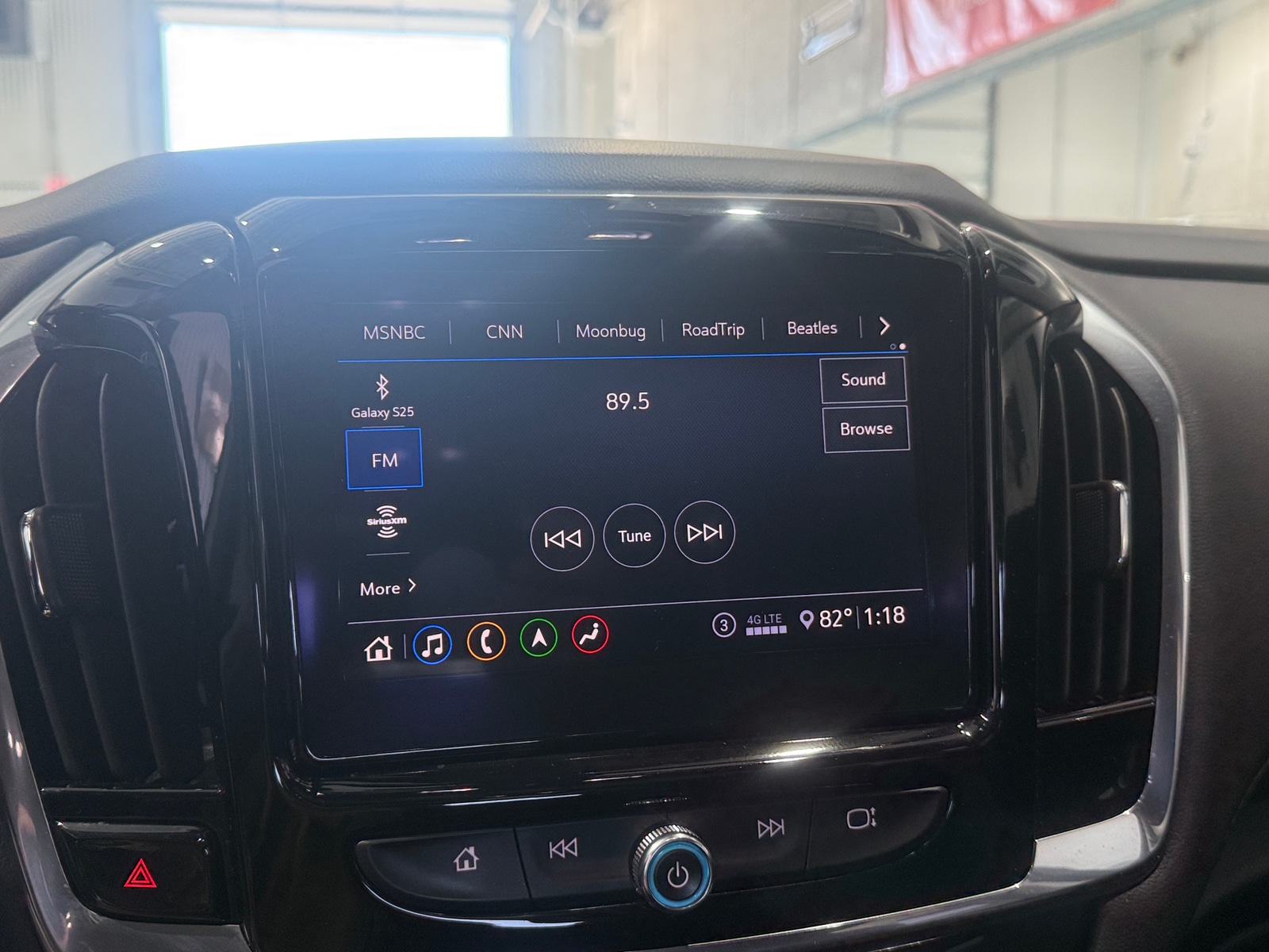 Thumbnail: 2020 Chevrolet Traverse - 3