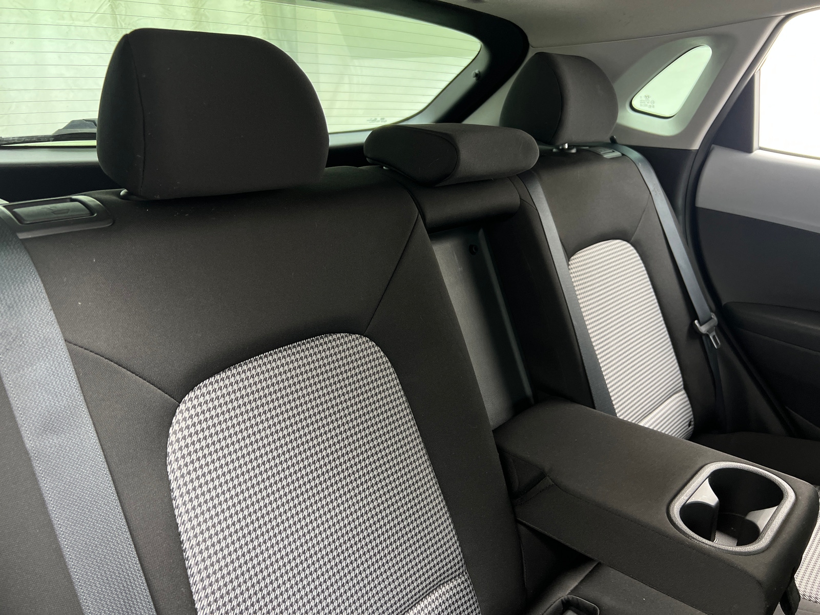 Thumbnail: 2021 Hyundai Kona - 6