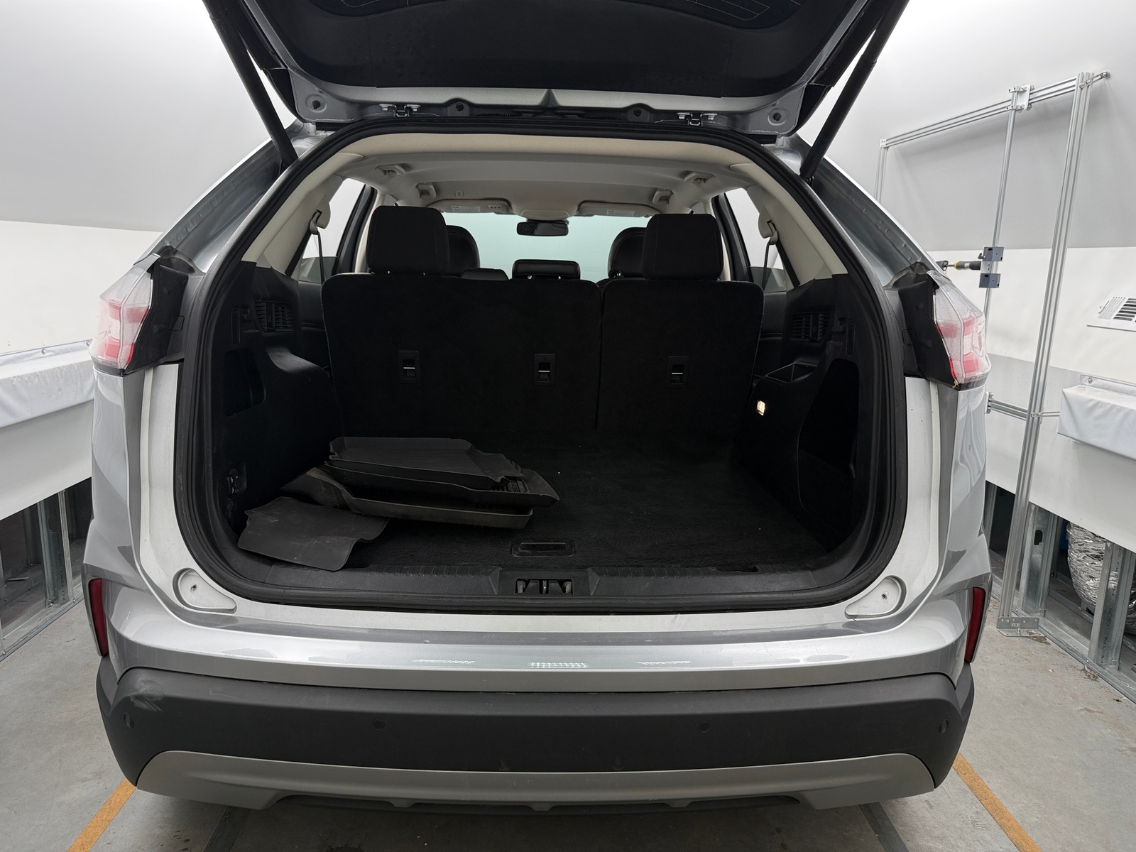 Thumbnail: 2024 Ford Edge - 6