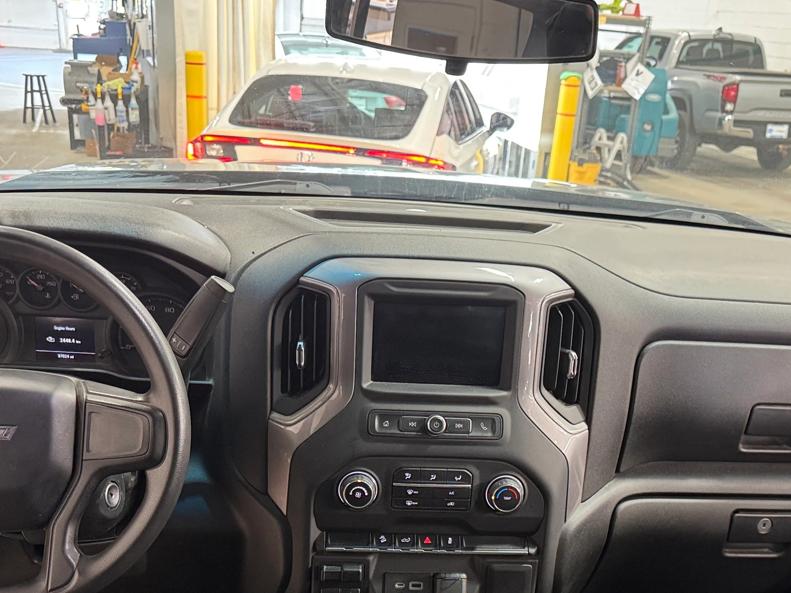 Thumbnail: 2021 Chevrolet Silverado 1500 - 3