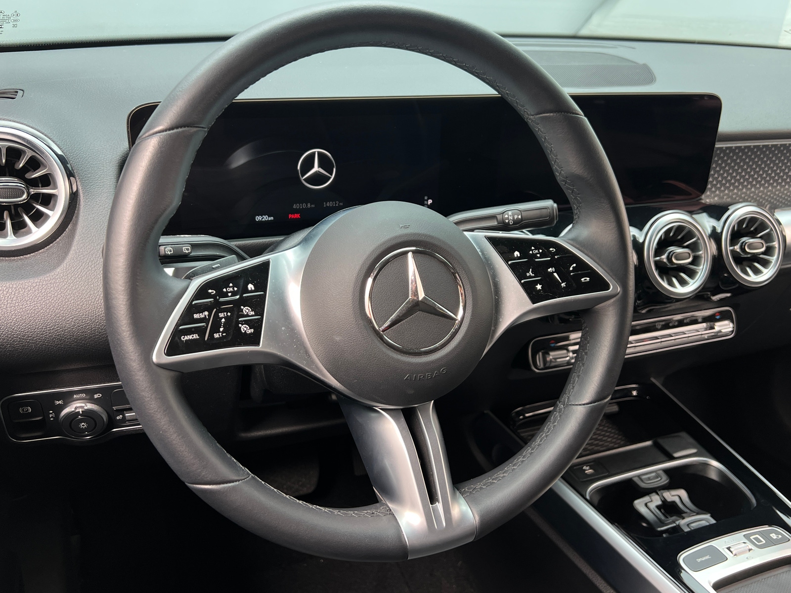 Thumbnail: 2025 Mercedes-Benz EQB - 4