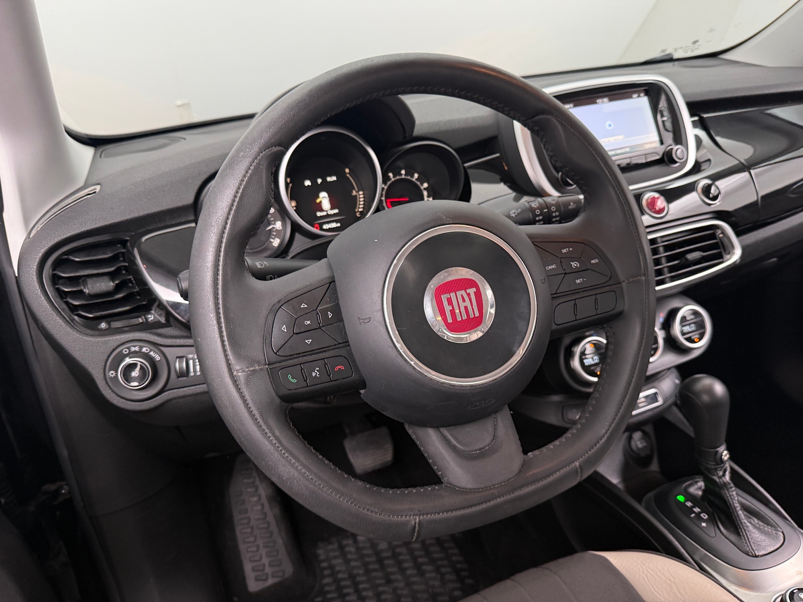Thumbnail: 2016 Fiat 500X - 5