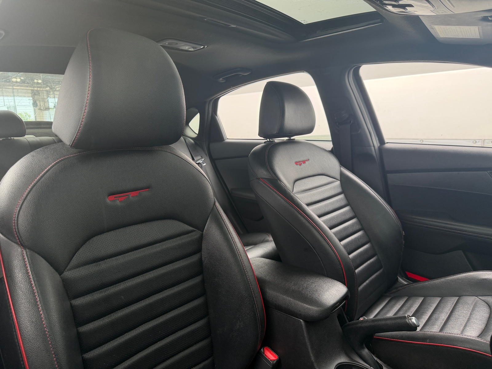 Thumbnail: 2022 Kia Forte - 2