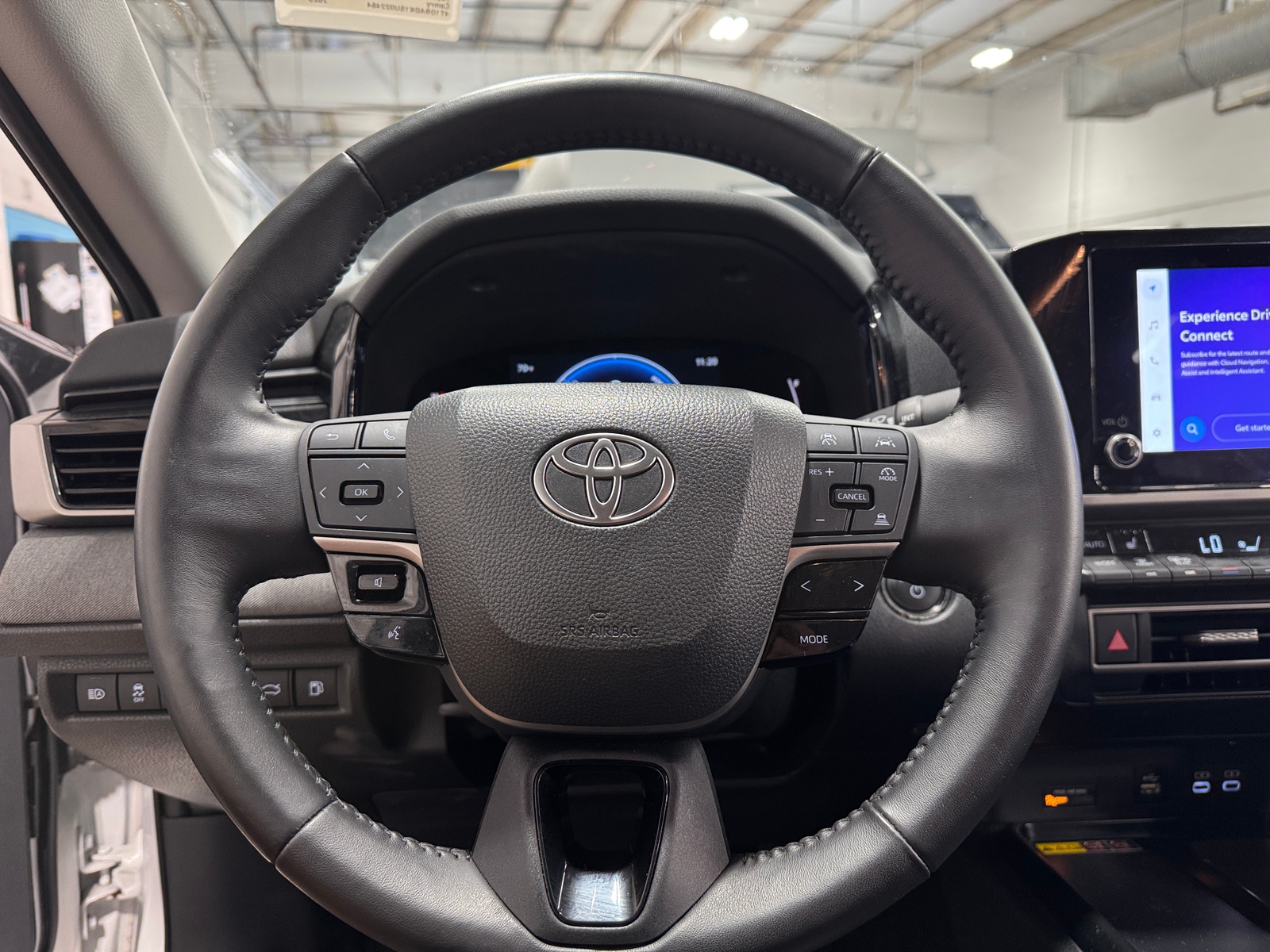 Thumbnail: 2025 Toyota Camry - 5