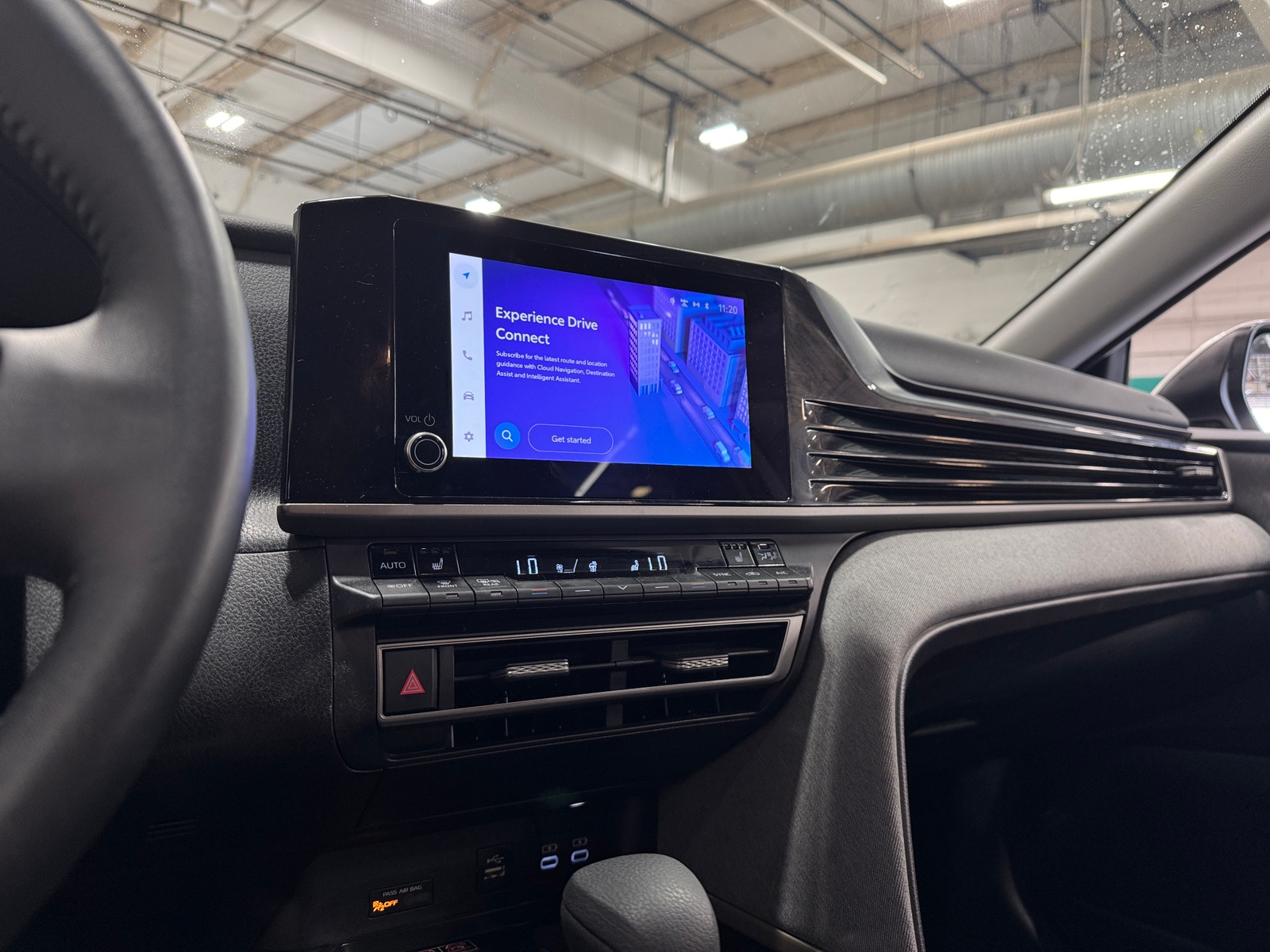 Thumbnail: 2025 Toyota Camry - 4