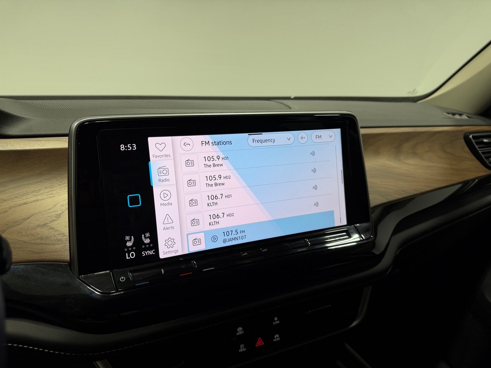 Thumbnail: 2026 Volkswagen Atlas - 3