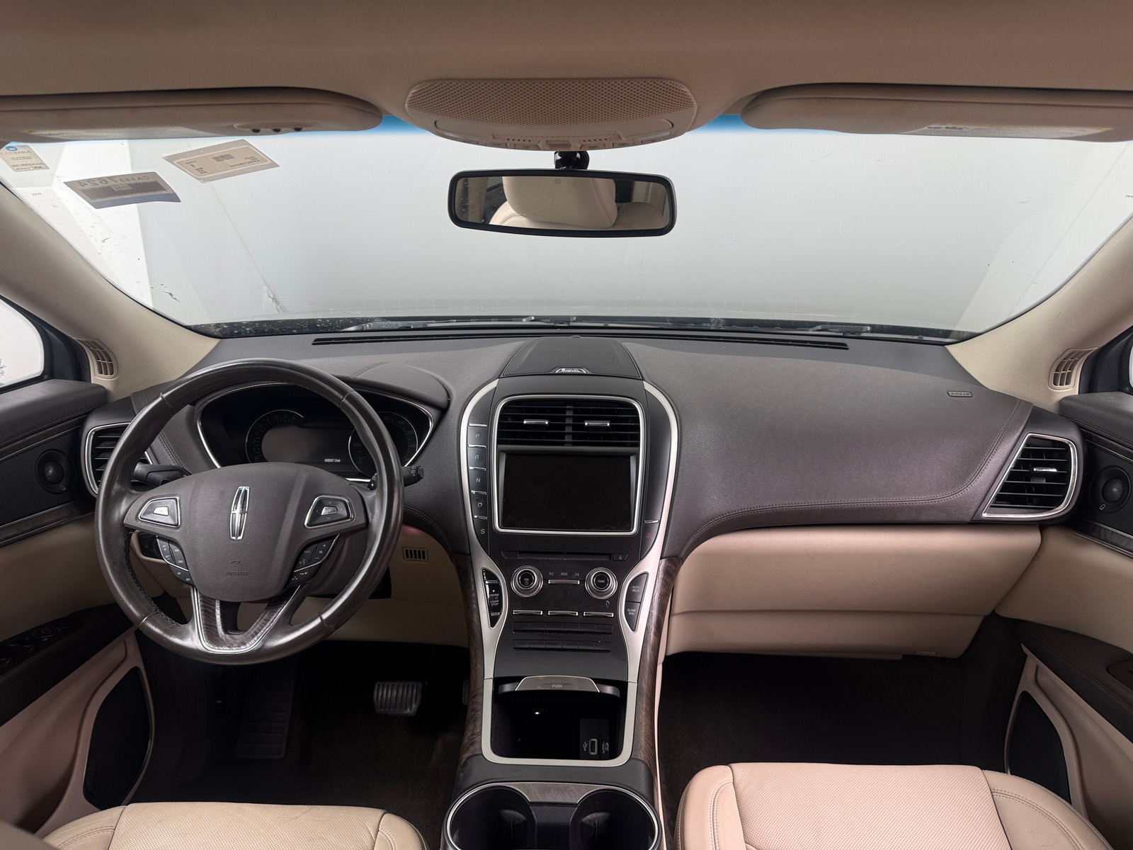 Thumbnail: 2016 Lincoln MKX - 2