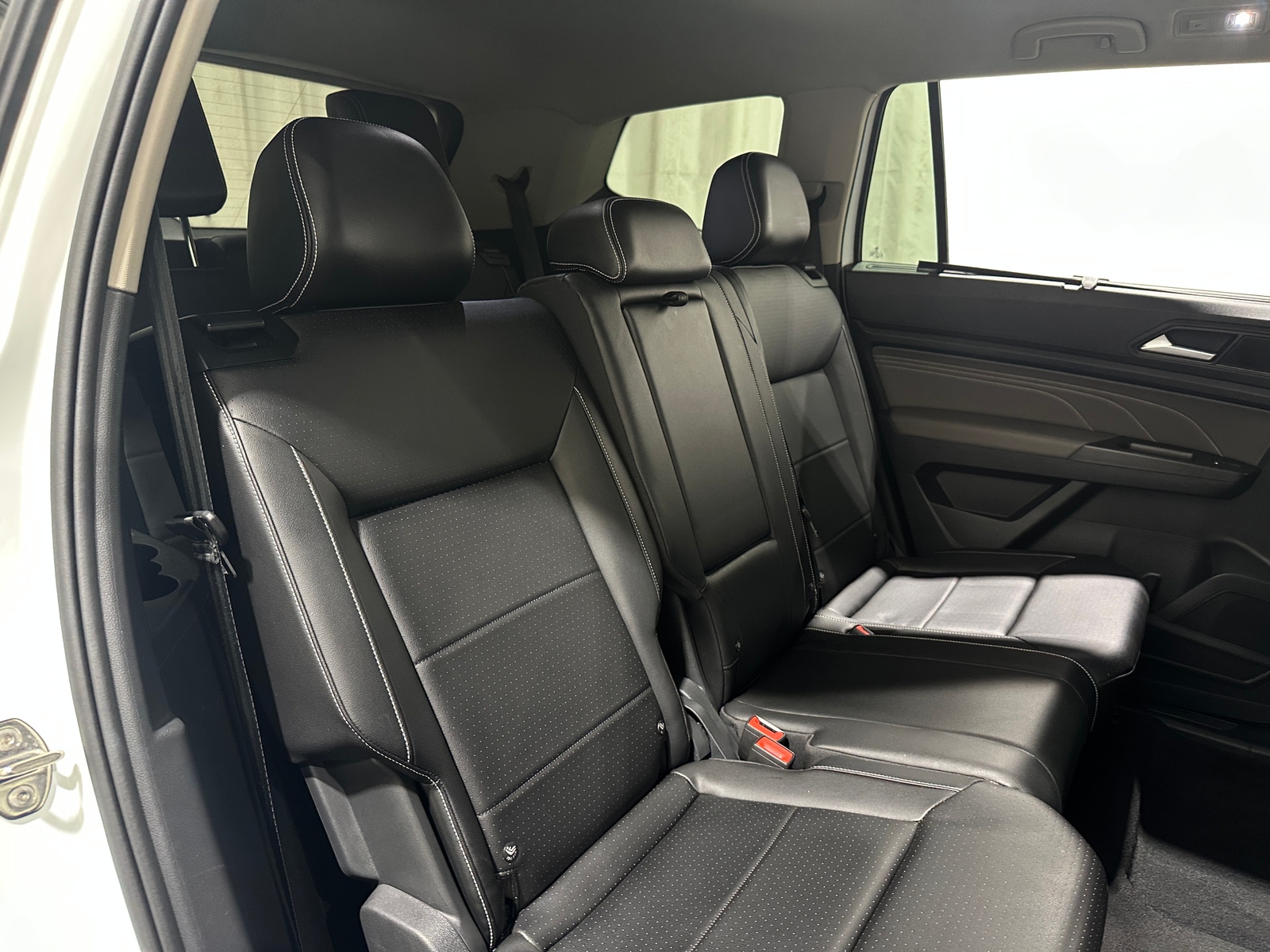 Thumbnail: 2023 Volkswagen Atlas - 5