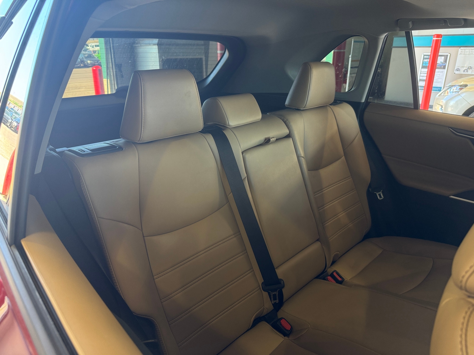 Thumbnail: 2021 Toyota RAV4 - 5