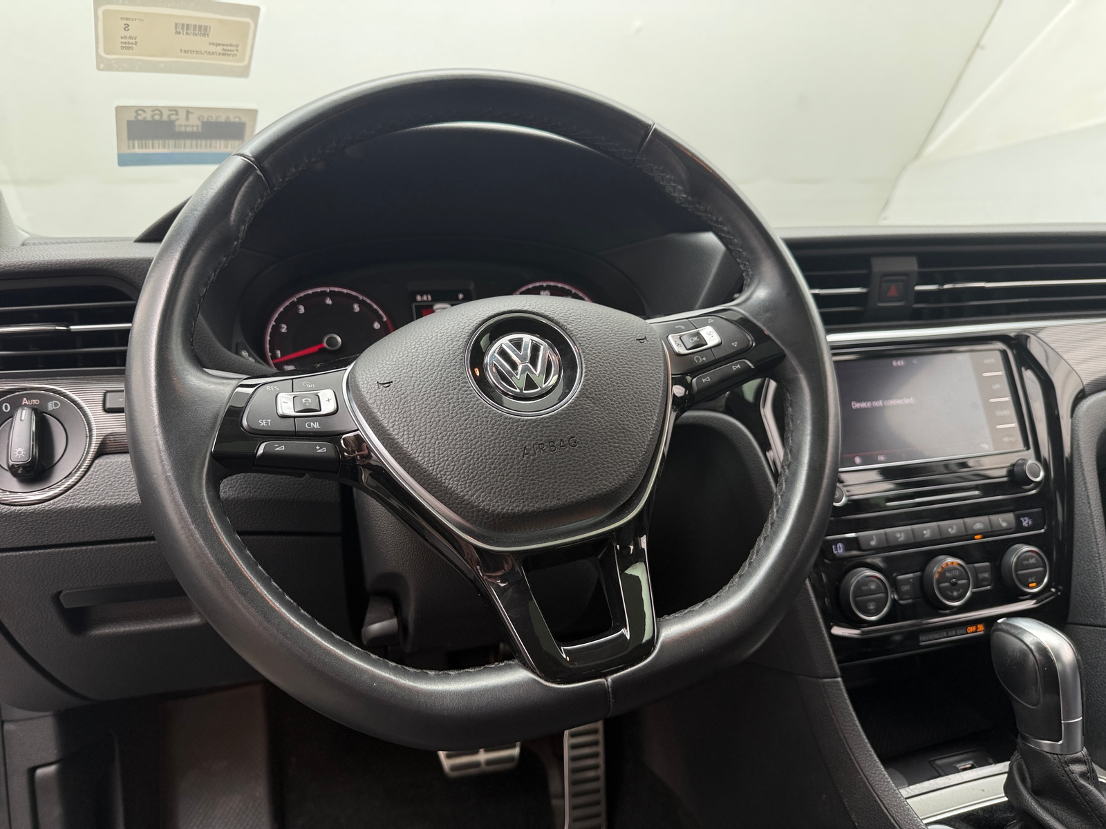 Thumbnail: 2020 Volkswagen Passat - 5