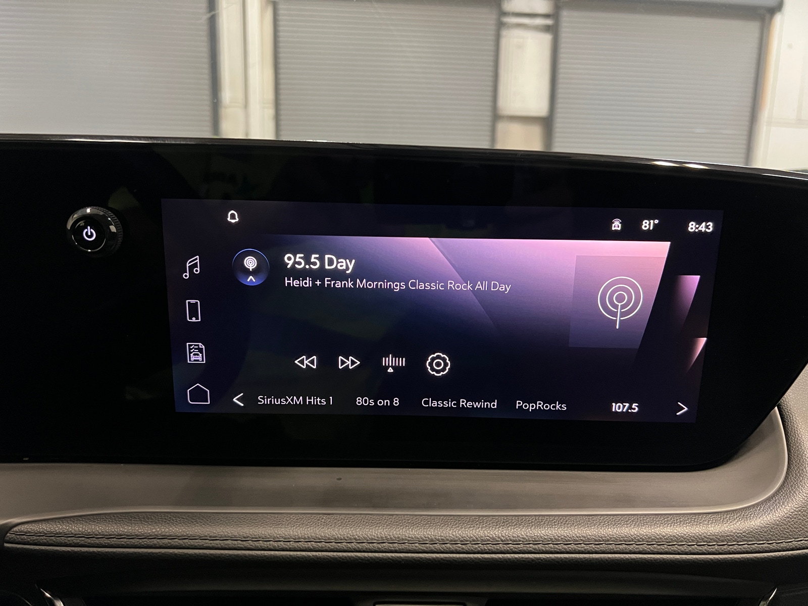 Thumbnail: 2025 Buick Encore GX - 4