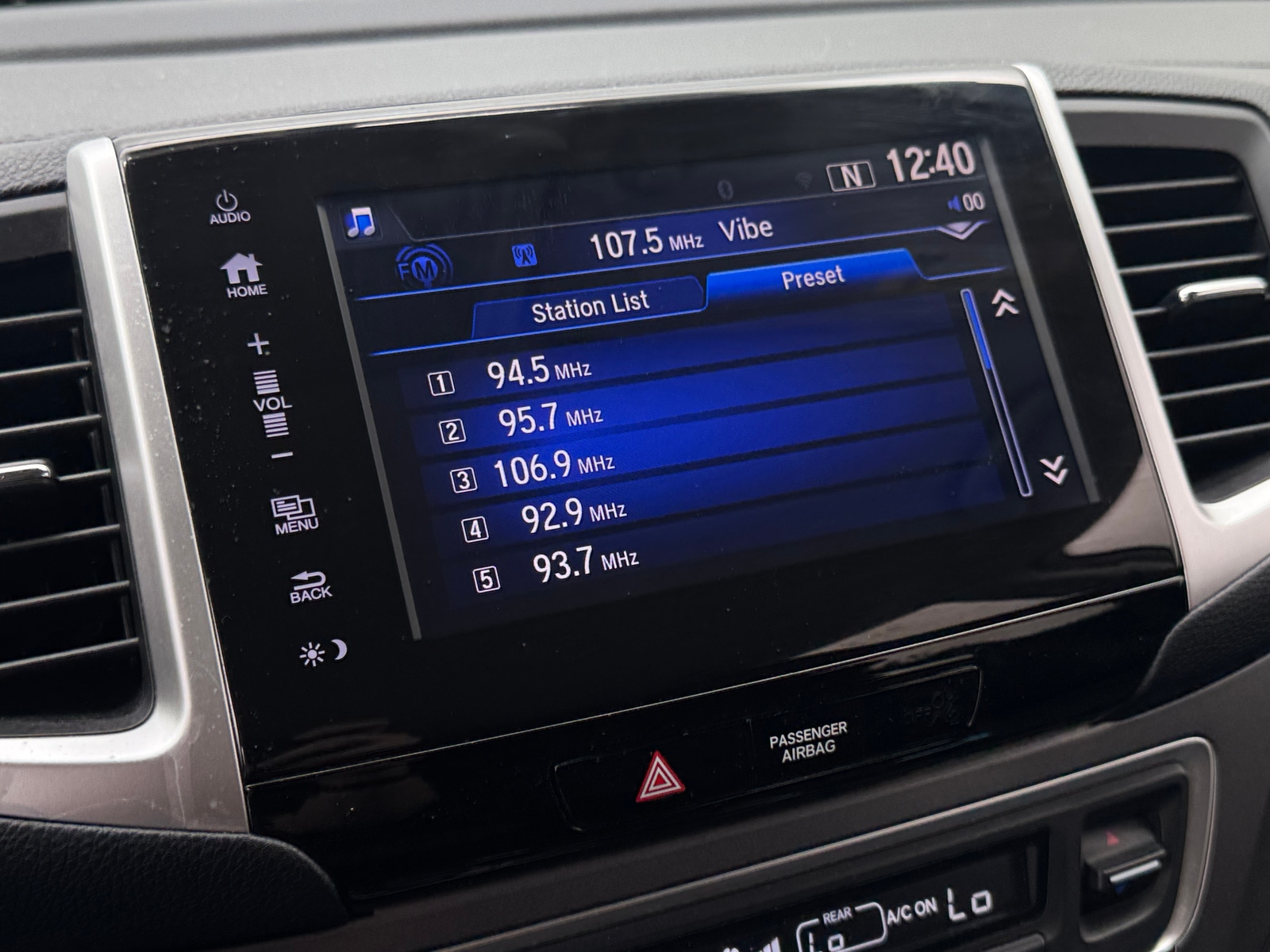 Thumbnail: 2018 Honda Pilot - 4