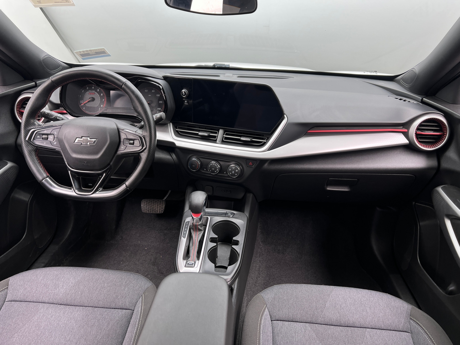 Thumbnail: 2024 Chevrolet Trax - 3
