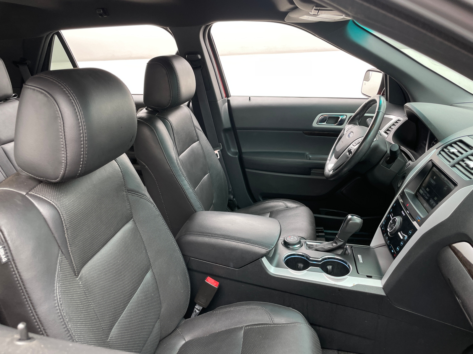 Thumbnail: 2014 Ford Explorer - 2
