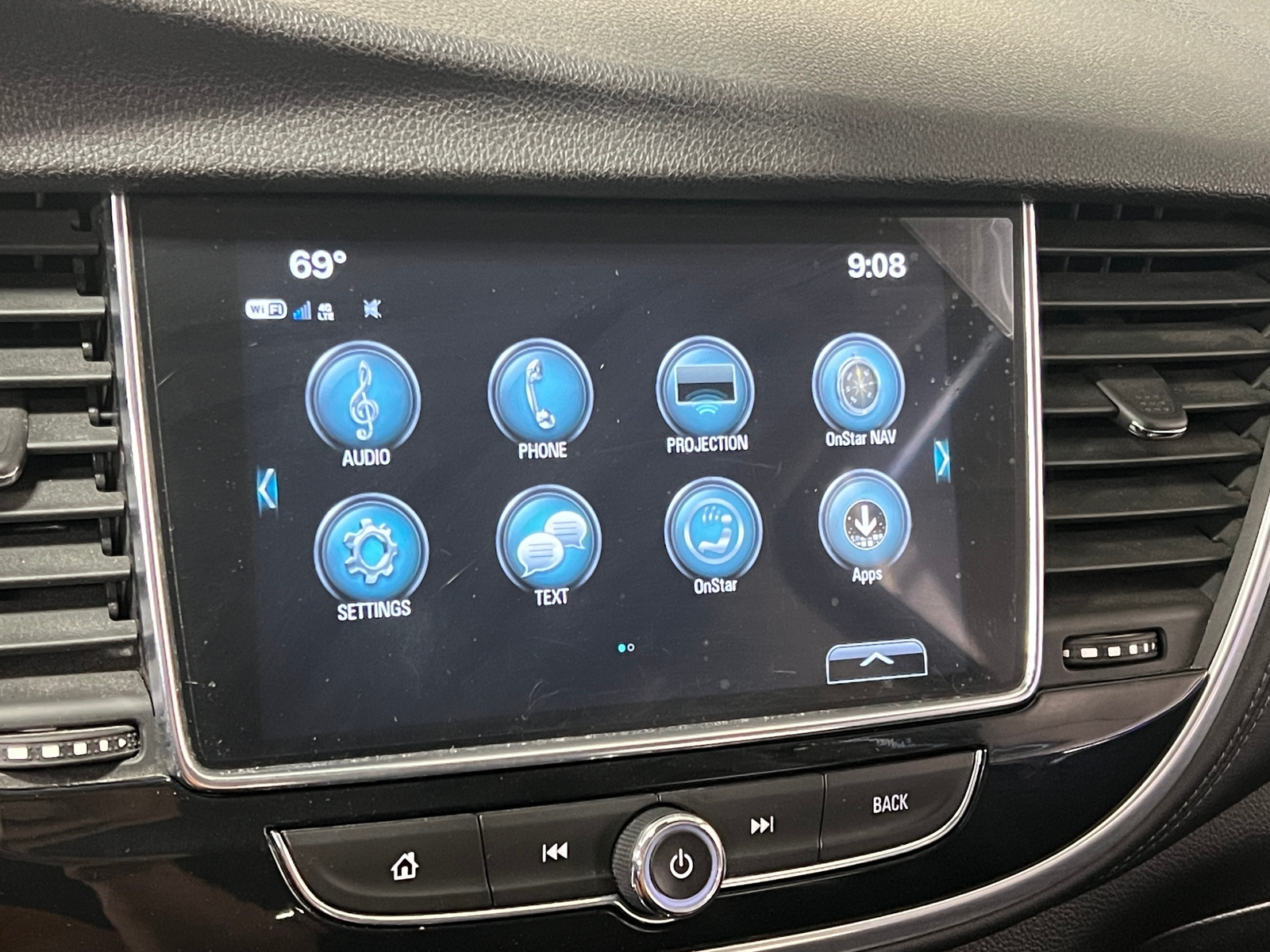 Thumbnail: 2019 Buick Encore - 3