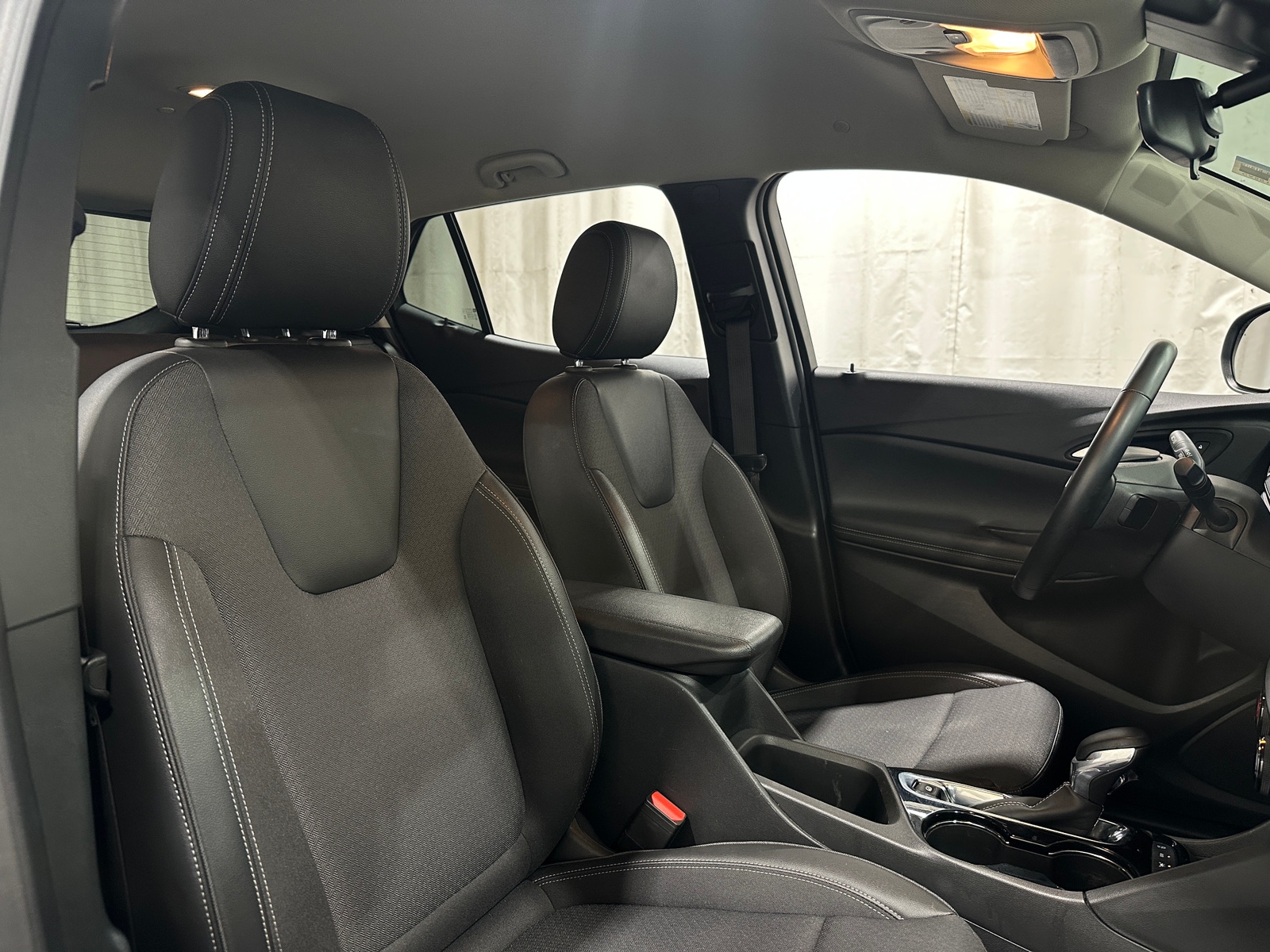 Thumbnail: 2025 Buick Encore GX - 2