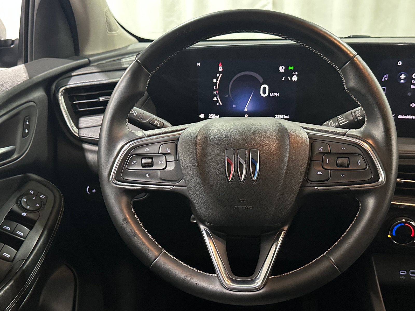Thumbnail: 2025 Buick Encore GX - 5